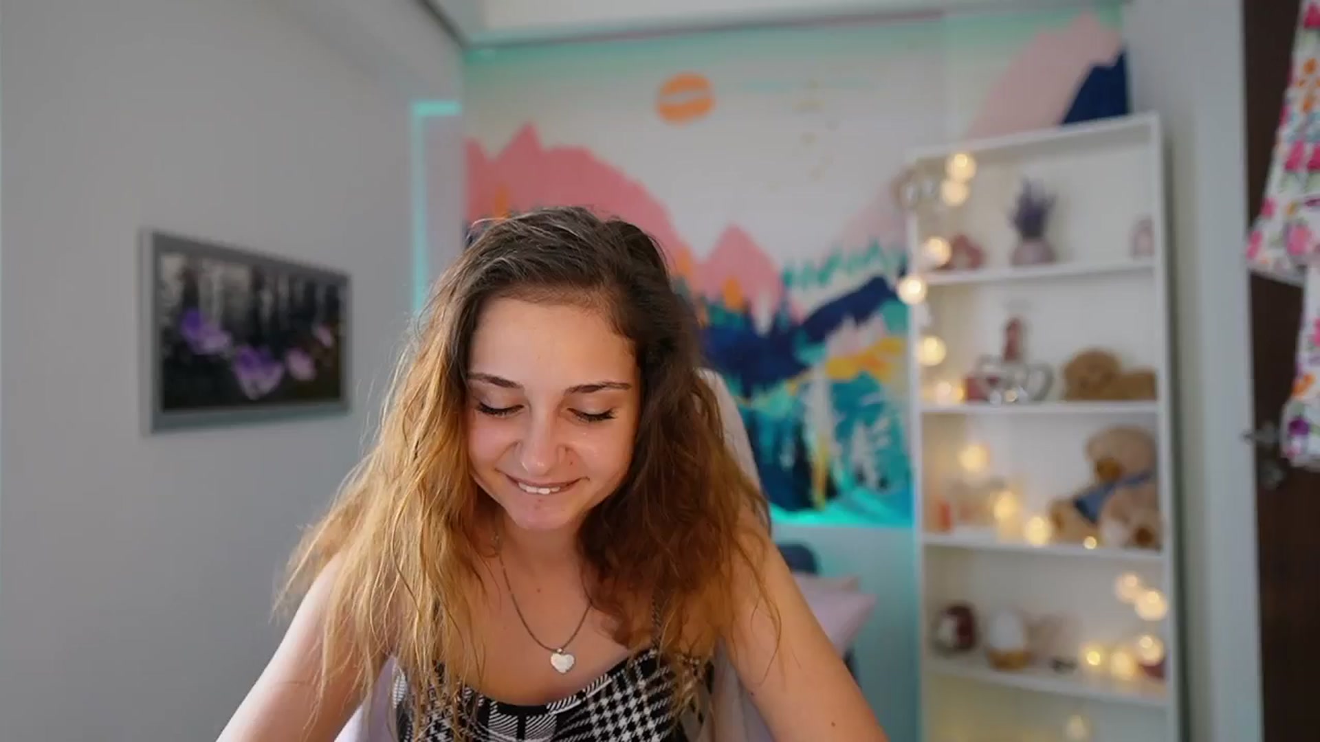 Gallery image thumbnail from Vina_Sky's myfreecams stream on, 07/25/2024, 12:51 image 20 of 20
