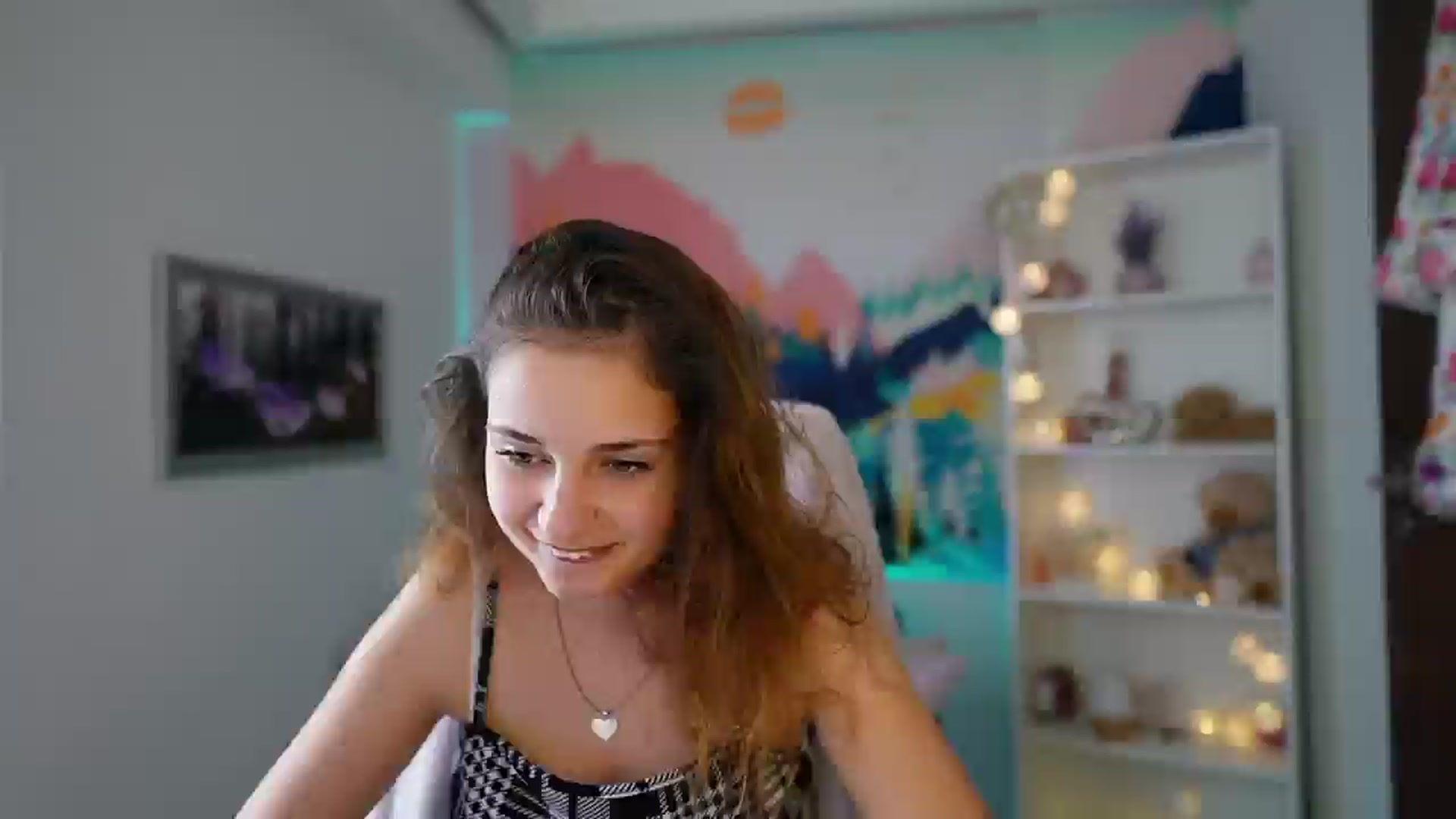 Gallery image thumbnail from Vina_Sky's myfreecams stream on, 07/25/2024, 12:51 image 7 of 20