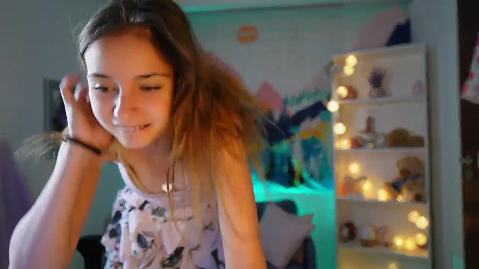 Gallery image thumbnail from Vina_Sky's myfreecams stream on, 07/30/2024, 09:55 image 3 of 20