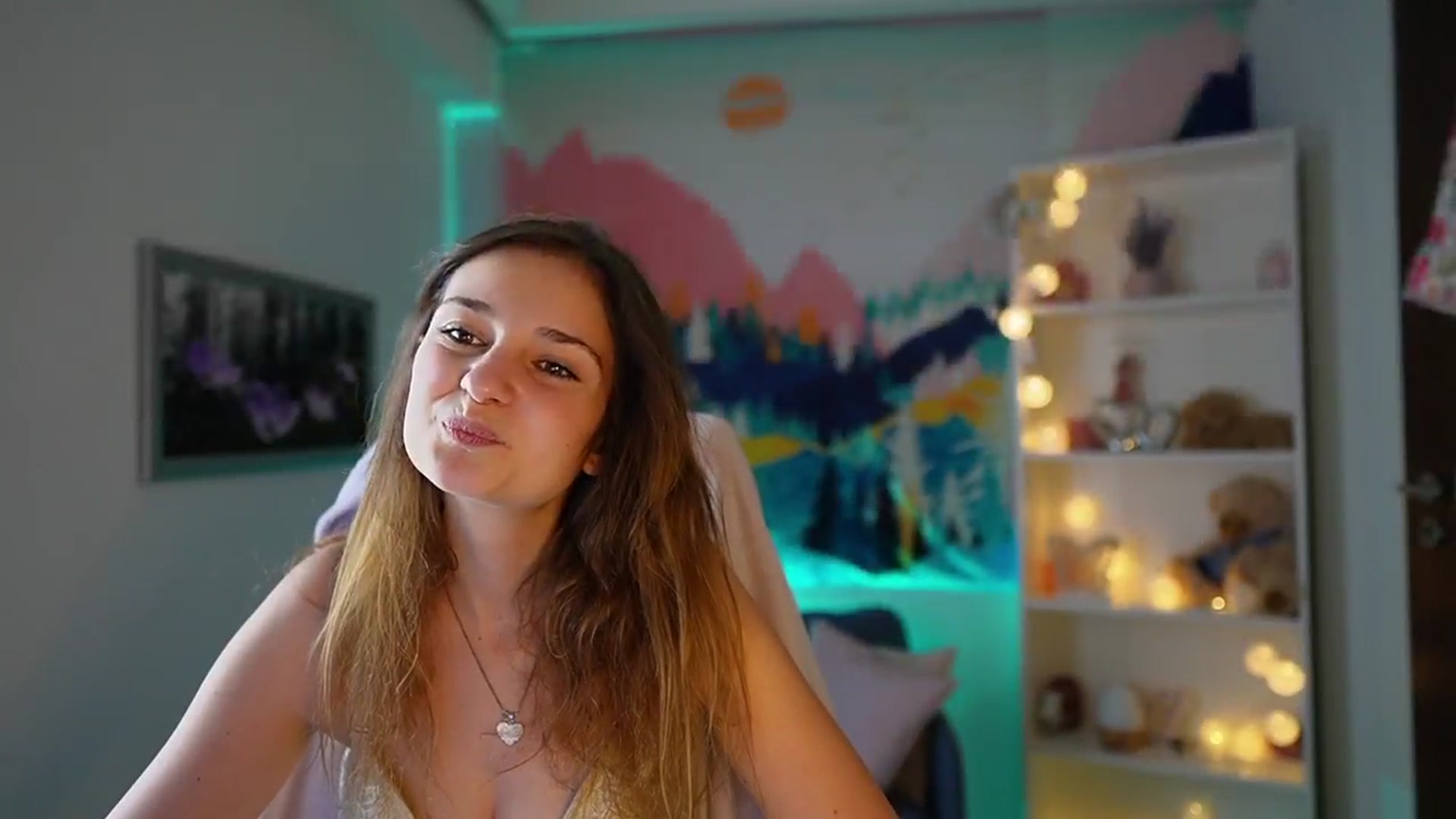 Gallery image thumbnail from Vina_Sky's myfreecams stream on, 07/30/2024, 12:39 image 5 of 20