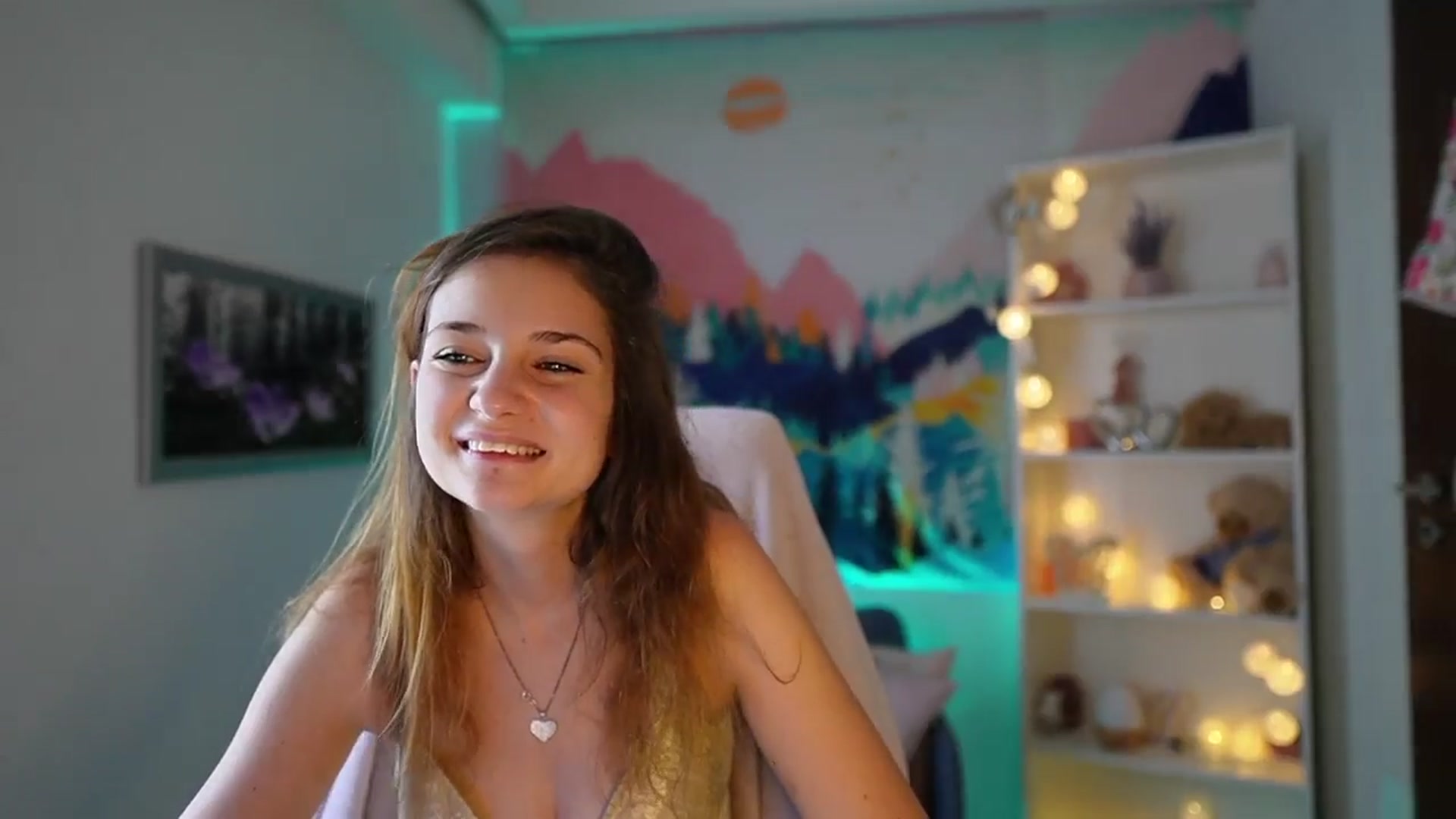 Gallery image thumbnail from Vina_Sky's myfreecams stream on, 07/30/2024, 13:04 image 19 of 20
