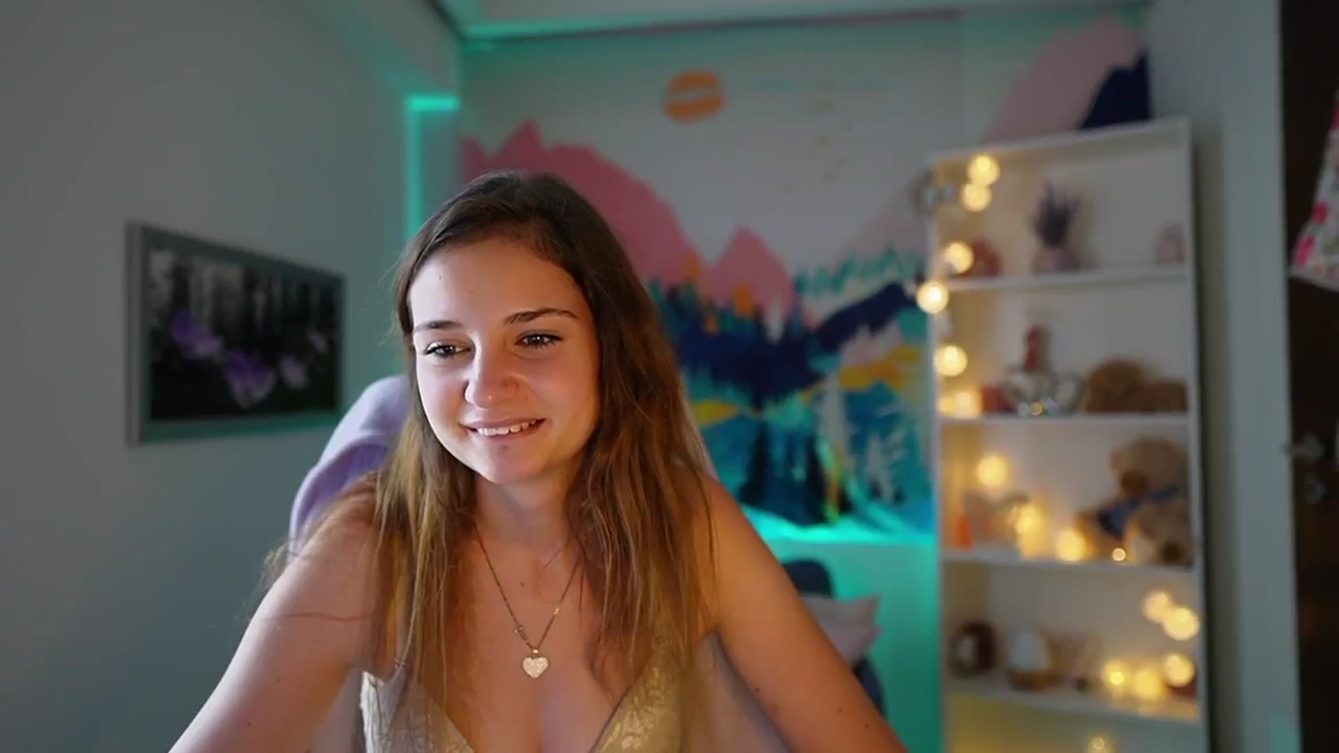 Gallery image thumbnail from Vina_Sky's myfreecams stream on, 07/30/2024, 13:04 image 11 of 20