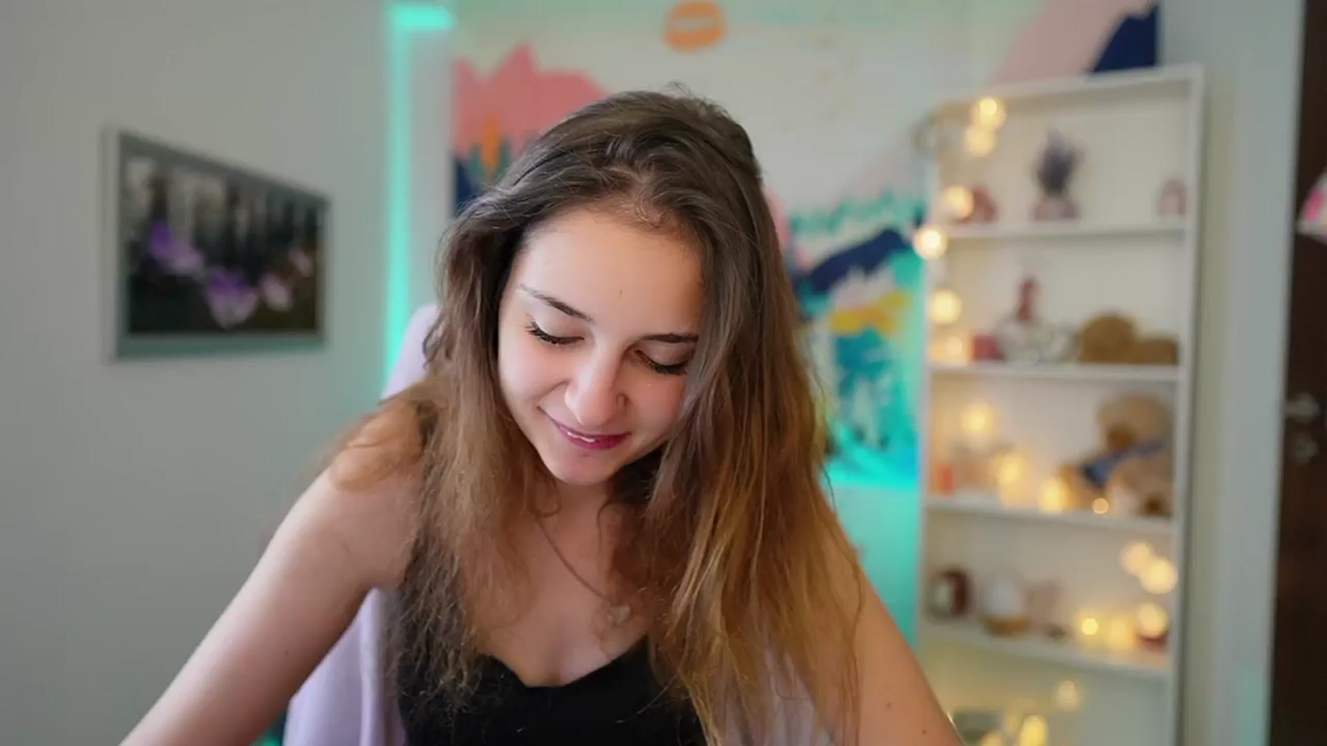 Gallery image thumbnail from Vina_Sky's myfreecams stream on, 07/31/2024, 09:42 image 9 of 20