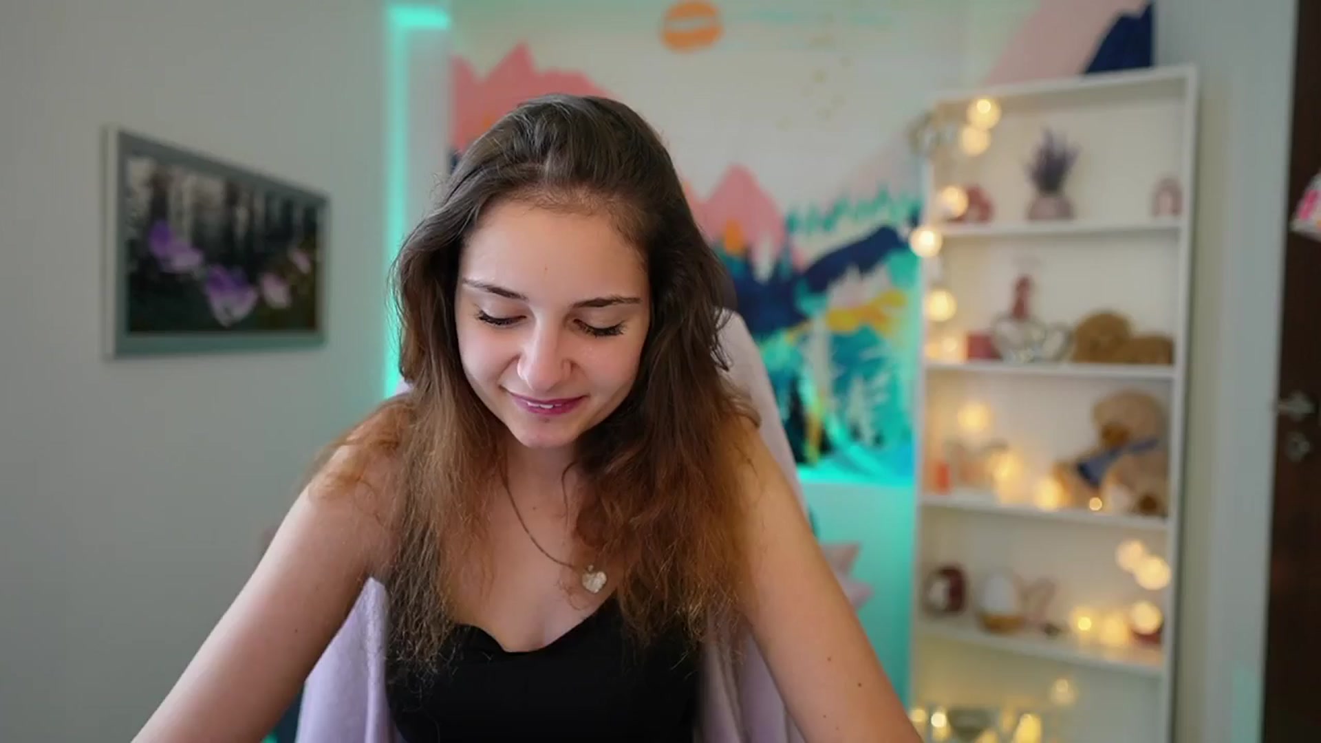 Gallery image thumbnail from Vina_Sky's myfreecams stream on, 07/31/2024, 09:42 image 10 of 20