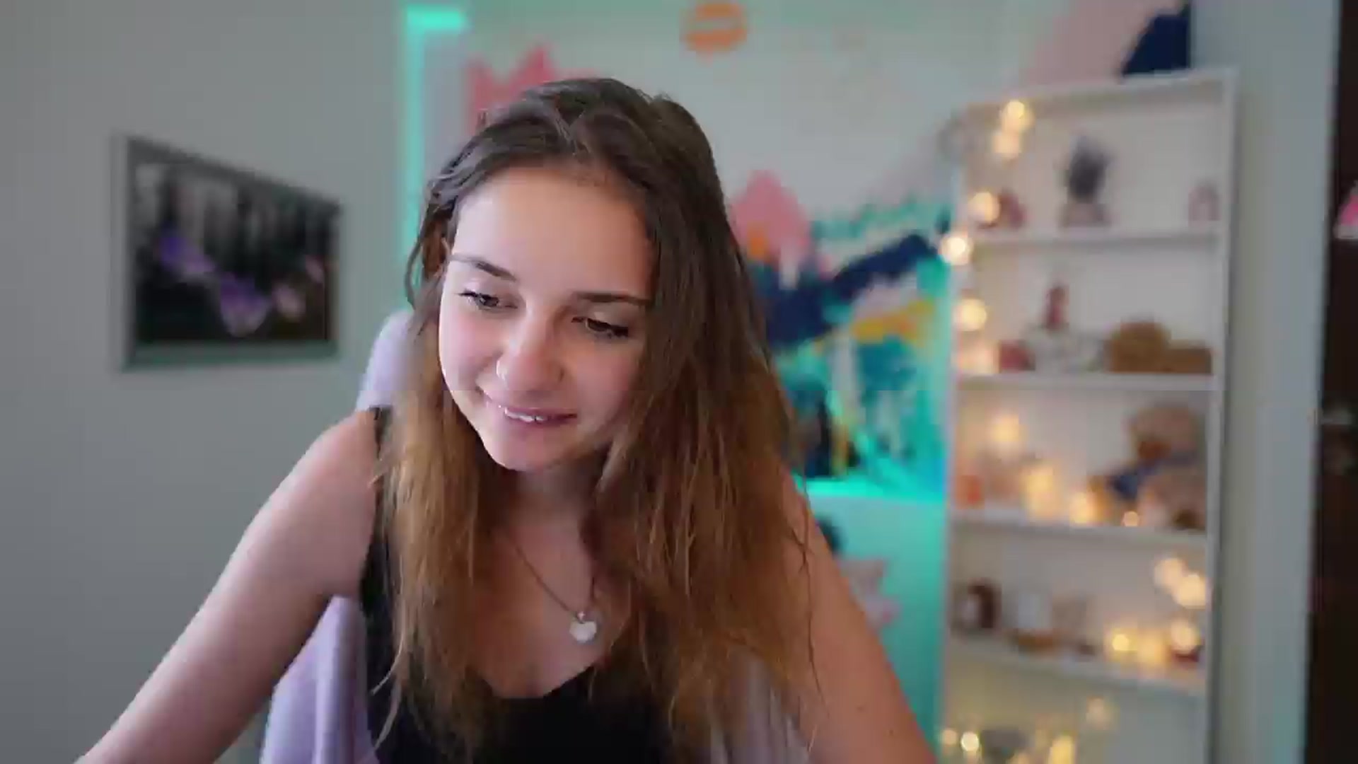 Gallery image thumbnail from Vina_Sky's myfreecams stream on, 07/31/2024, 11:05 image 16 of 20