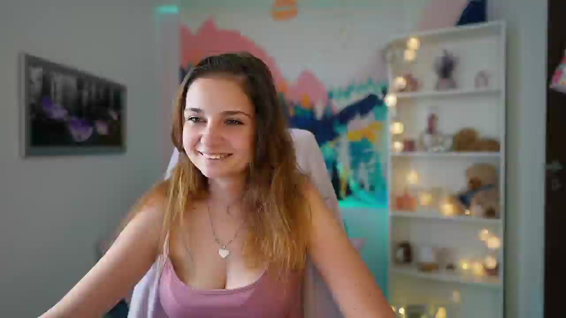 Gallery image thumbnail from Vina_Sky's myfreecams stream on, 08/01/2024, 12:16 image 13 of 20