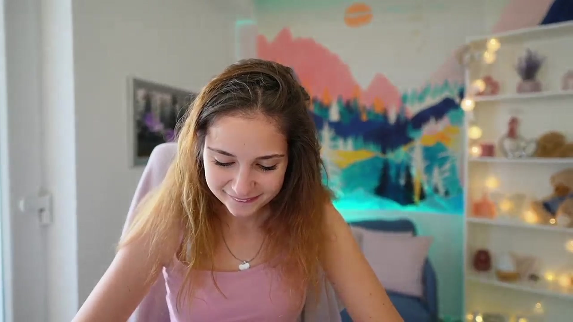 Gallery image thumbnail from Vina_Sky's myfreecams stream on, 08/03/2024, 09:31 image 9 of 20