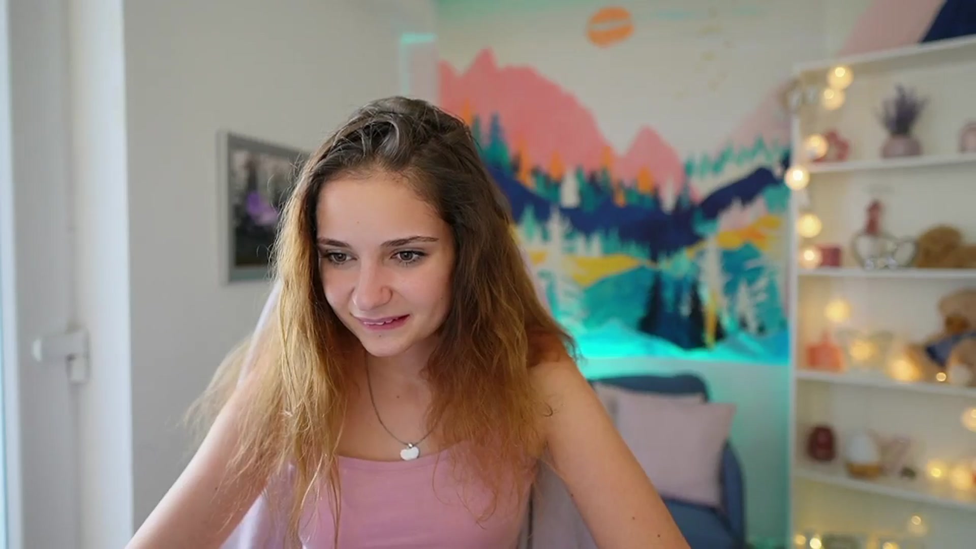 Gallery image thumbnail from Vina_Sky's myfreecams stream on, 08/03/2024, 09:31 image 17 of 20