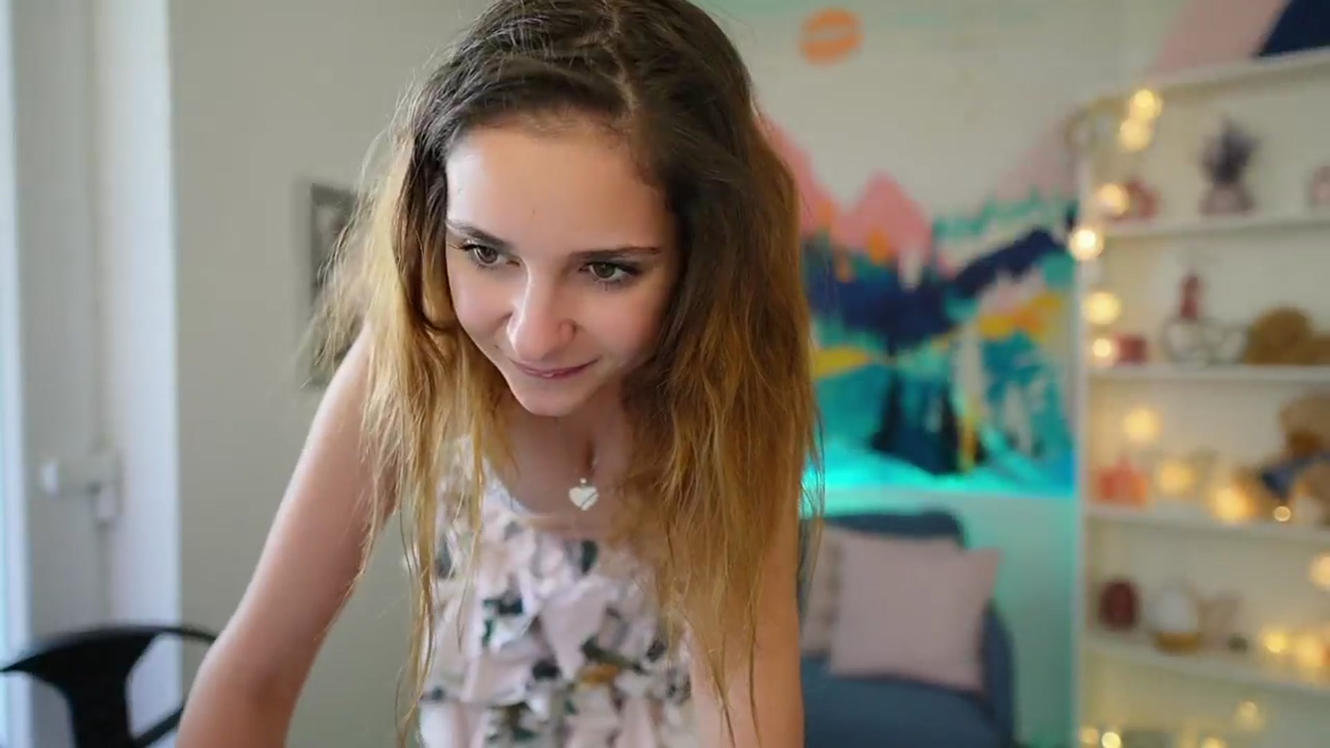 Gallery image thumbnail from Vina_Sky's myfreecams stream on, 08/03/2024, 10:42 image 13 of 20