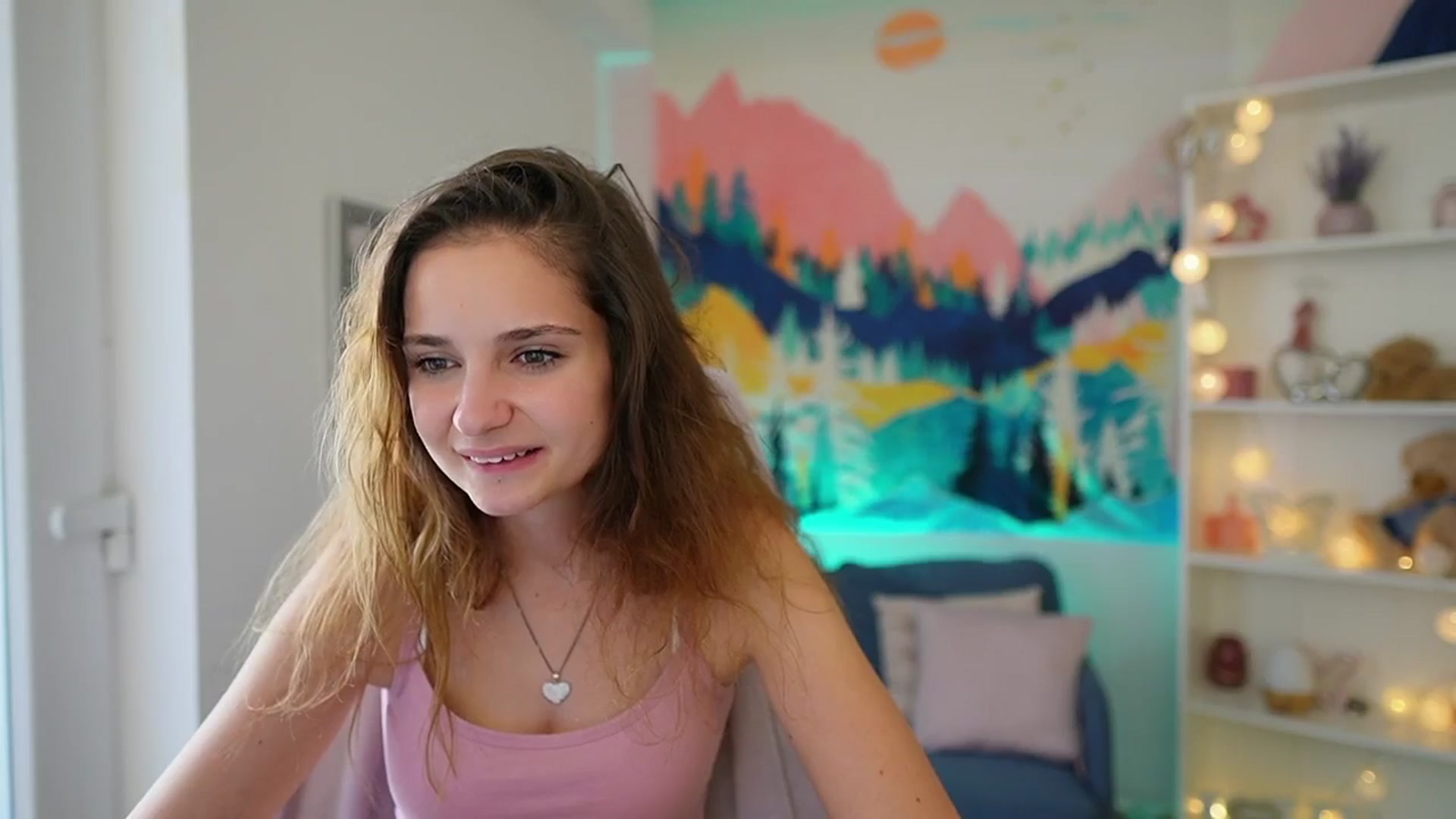 Gallery image thumbnail from Vina_Sky's myfreecams stream on, 08/03/2024, 13:04 image 10 of 20