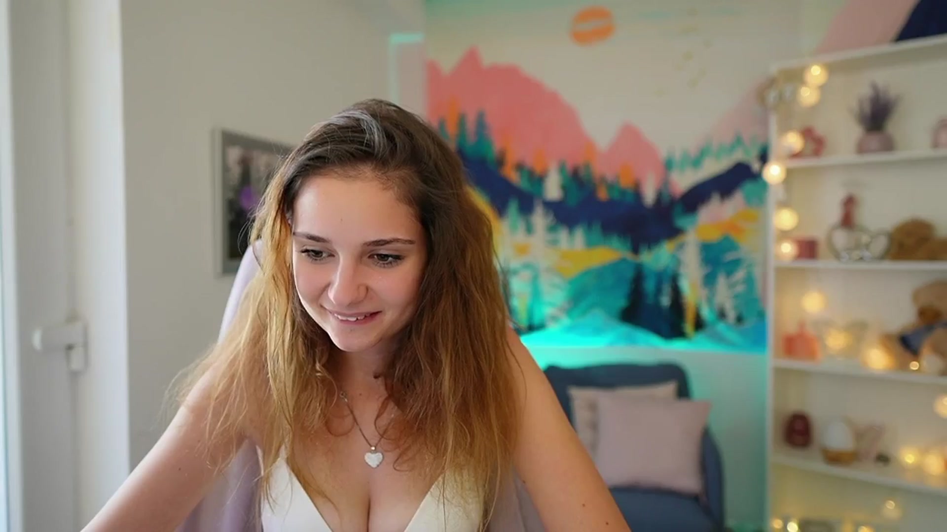 Gallery image thumbnail from Vina_Sky's myfreecams stream on, 08/03/2024, 13:04 image 20 of 20
