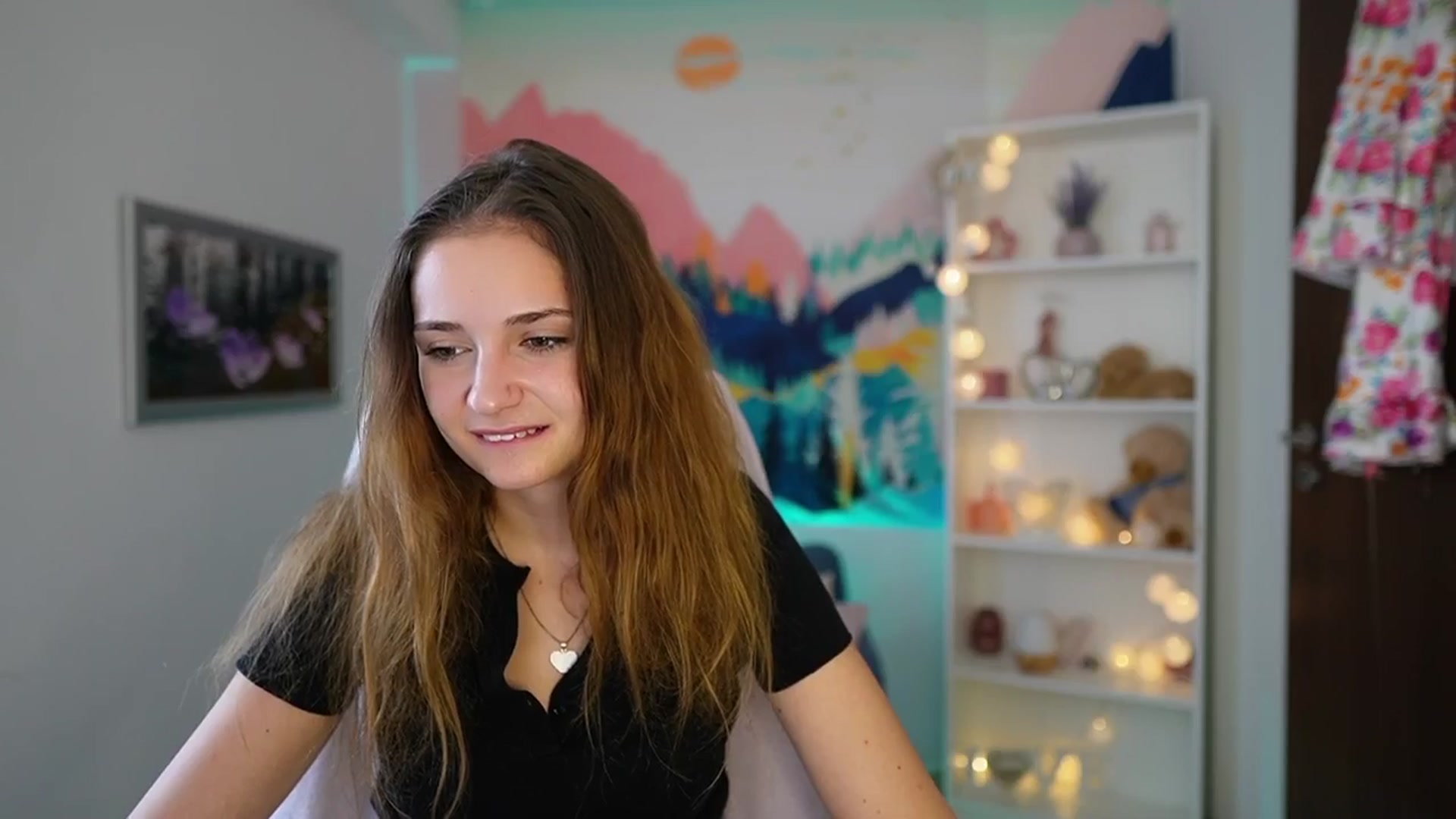 Gallery image thumbnail from Vina_Sky's myfreecams stream on, 08/04/2024, 10:00 image 4 of 20