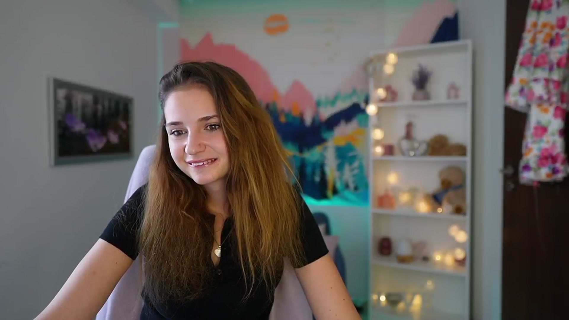 Gallery image thumbnail from Vina_Sky's myfreecams stream on, 08/04/2024, 12:41 image 3 of 20