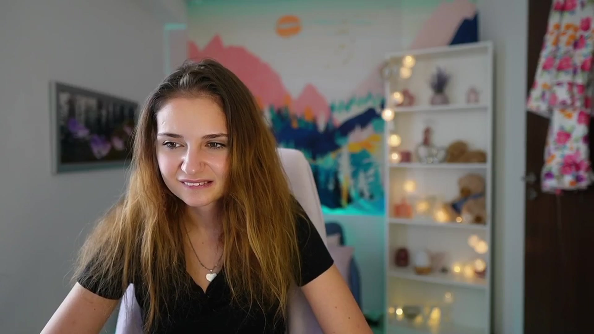 Gallery image thumbnail from Vina_Sky's myfreecams stream on, 08/04/2024, 12:41 image 19 of 20