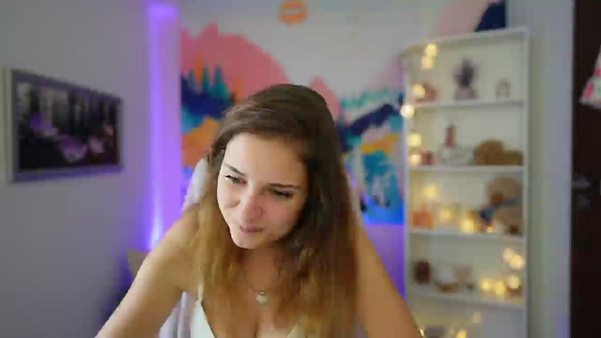 Gallery image thumbnail from Vina_Sky's myfreecams stream on, 08/07/2024, 11:41 image 6 of 20