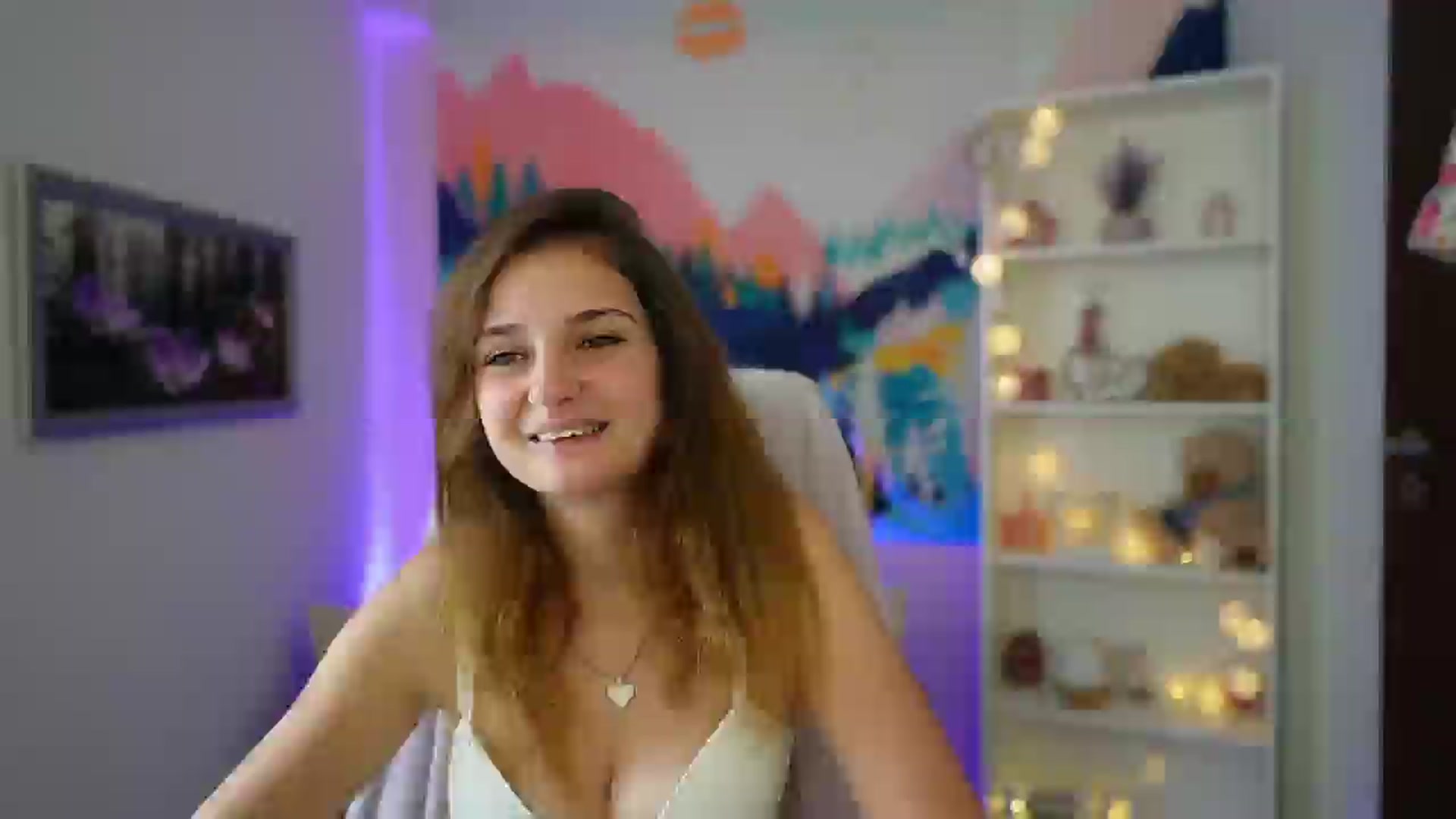 Gallery image thumbnail from Vina_Sky's myfreecams stream on, 08/07/2024, 11:41 image 7 of 20
