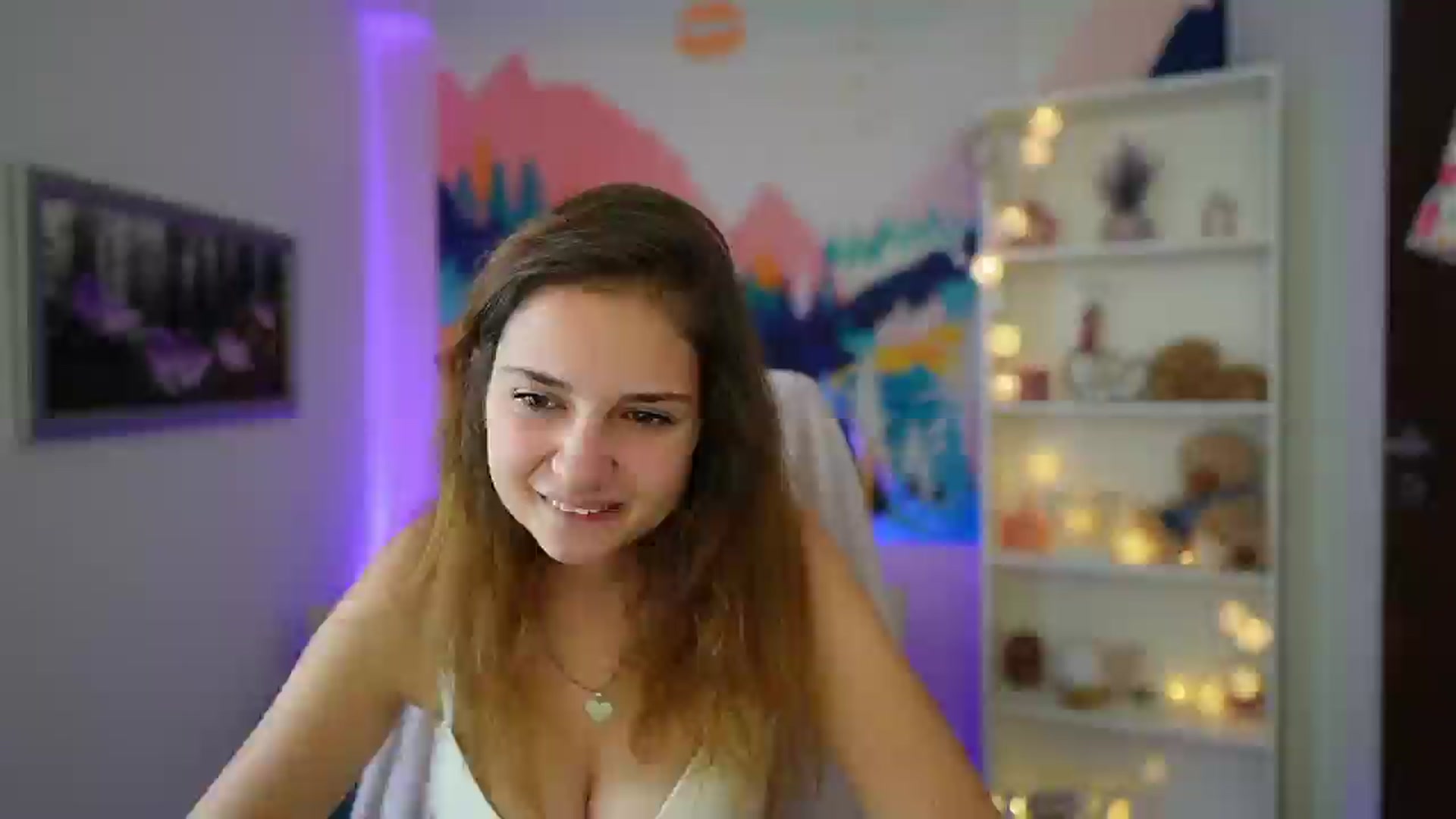 Gallery image thumbnail from Vina_Sky's myfreecams stream on, 08/07/2024, 11:41 image 3 of 20