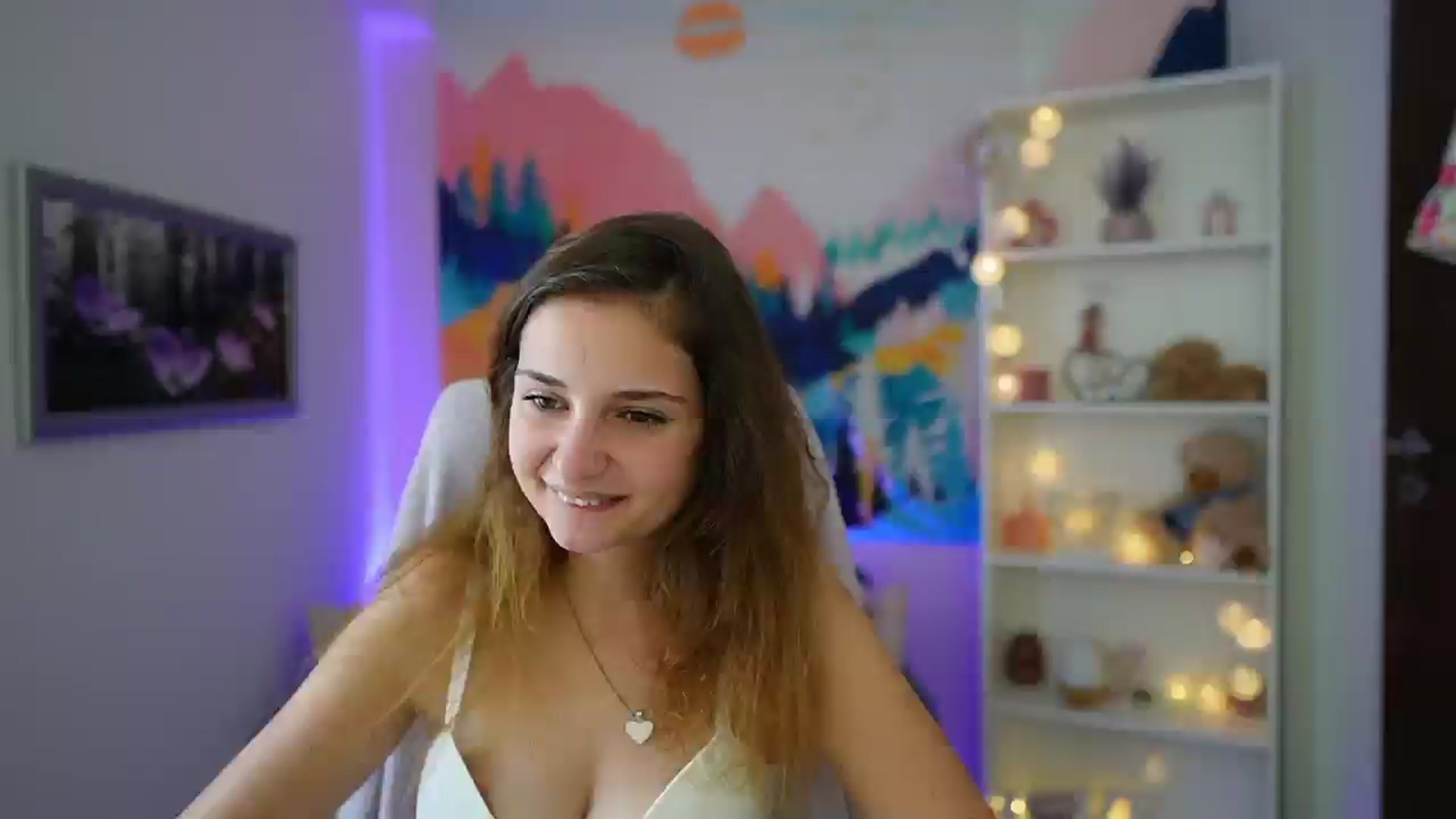 Gallery image thumbnail from Vina_Sky's myfreecams stream on, 08/07/2024, 11:41 image 20 of 20