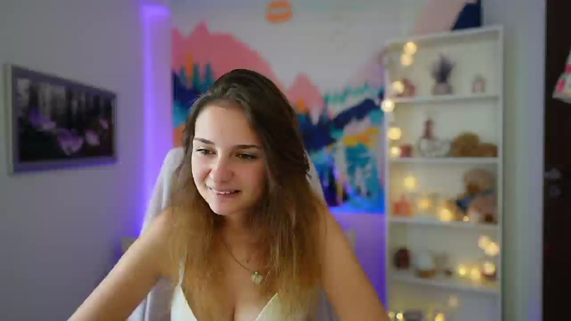 Gallery image thumbnail from Vina_Sky's myfreecams stream on, 08/07/2024, 12:44 image 20 of 20