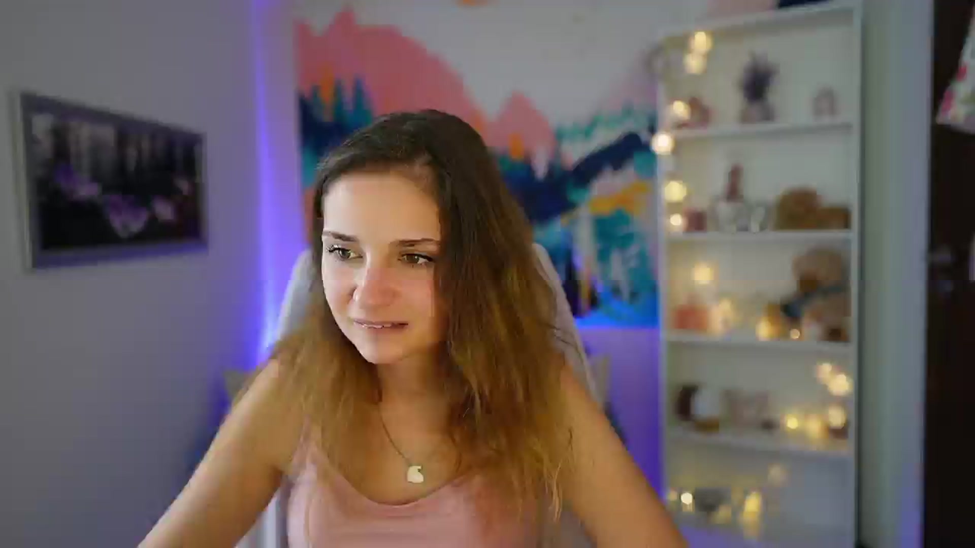 Gallery image thumbnail from Vina_Sky's myfreecams stream on, 08/08/2024, 11:04 image 5 of 20