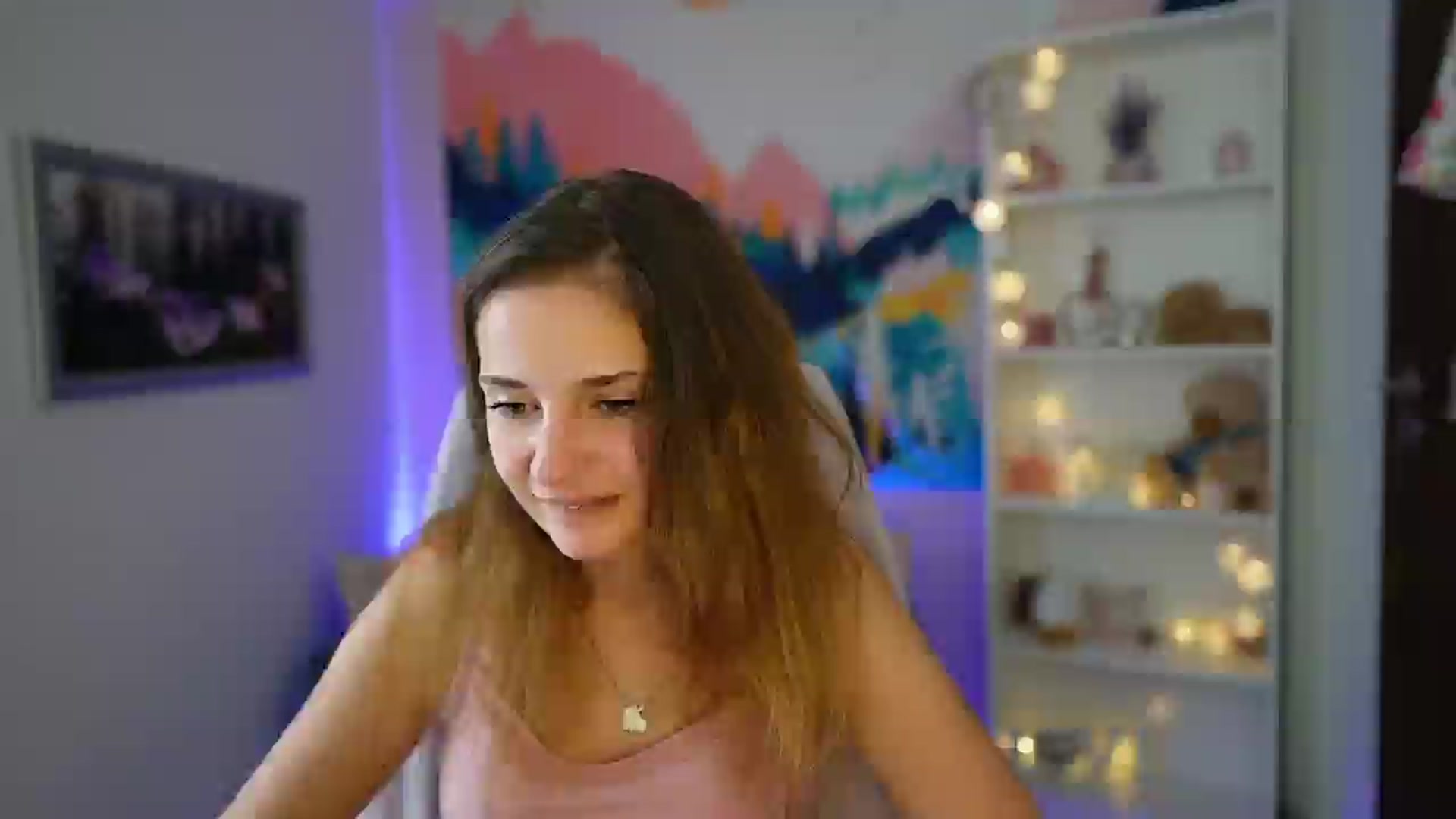 Gallery image thumbnail from Vina_Sky's myfreecams stream on, 08/08/2024, 11:04 image 13 of 20