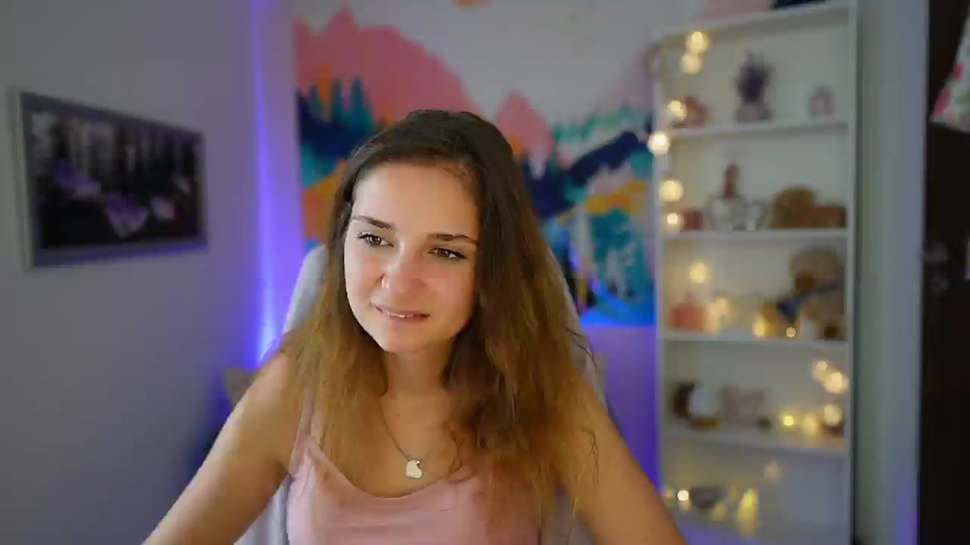 Gallery image thumbnail from Vina_Sky's myfreecams stream on, 08/08/2024, 11:04 image 7 of 20