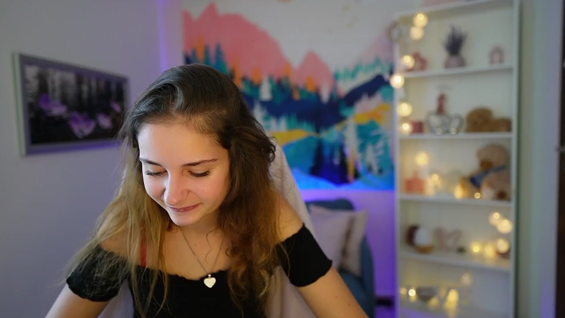 Gallery image thumbnail from Vina_Sky's myfreecams stream on, 08/09/2024, 09:10 image 10 of 20