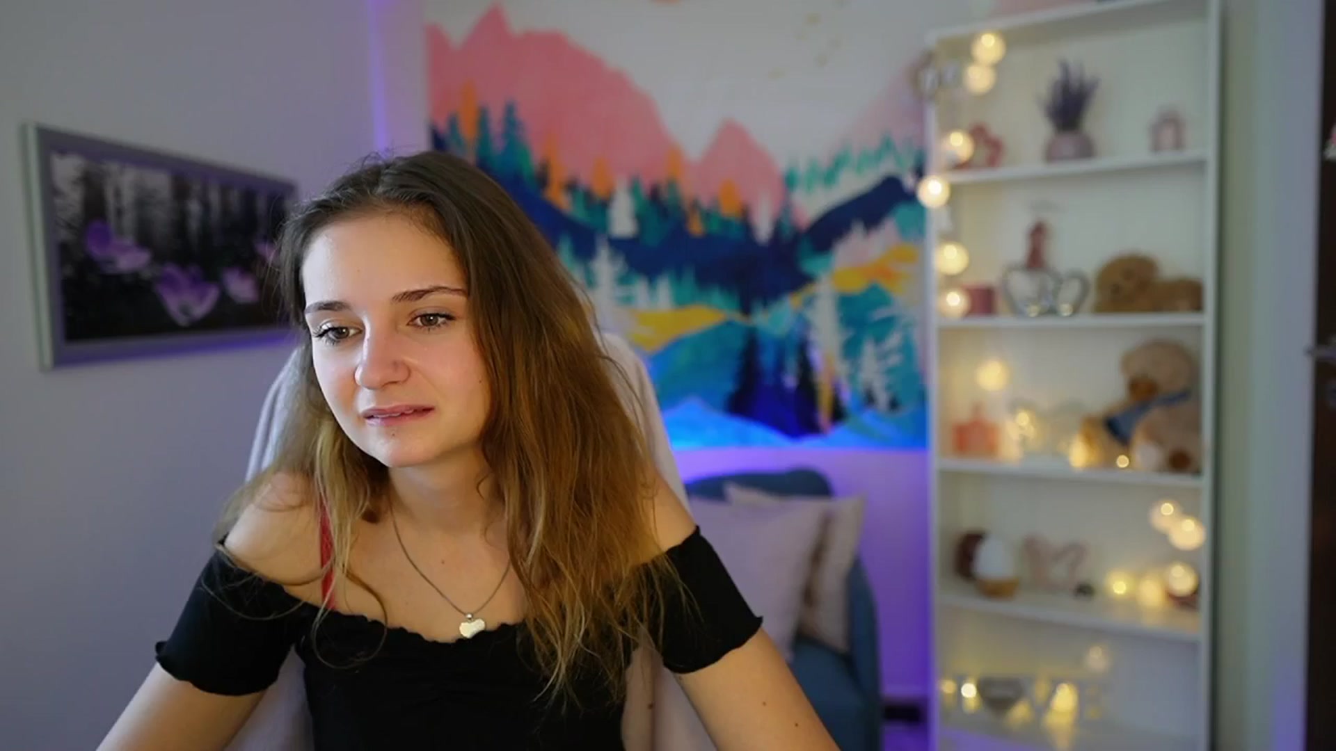 Gallery image thumbnail from Vina_Sky's myfreecams stream on, 08/09/2024, 09:10 image 7 of 20