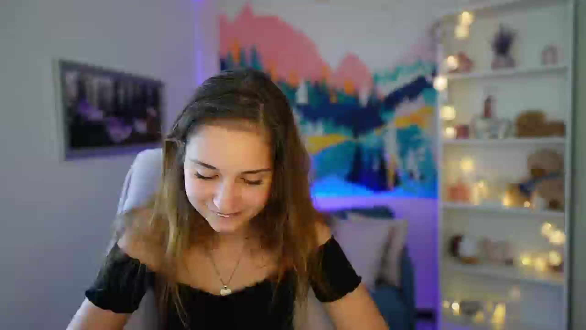Gallery image thumbnail from Vina_Sky's myfreecams stream on, 08/09/2024, 11:12 image 14 of 20