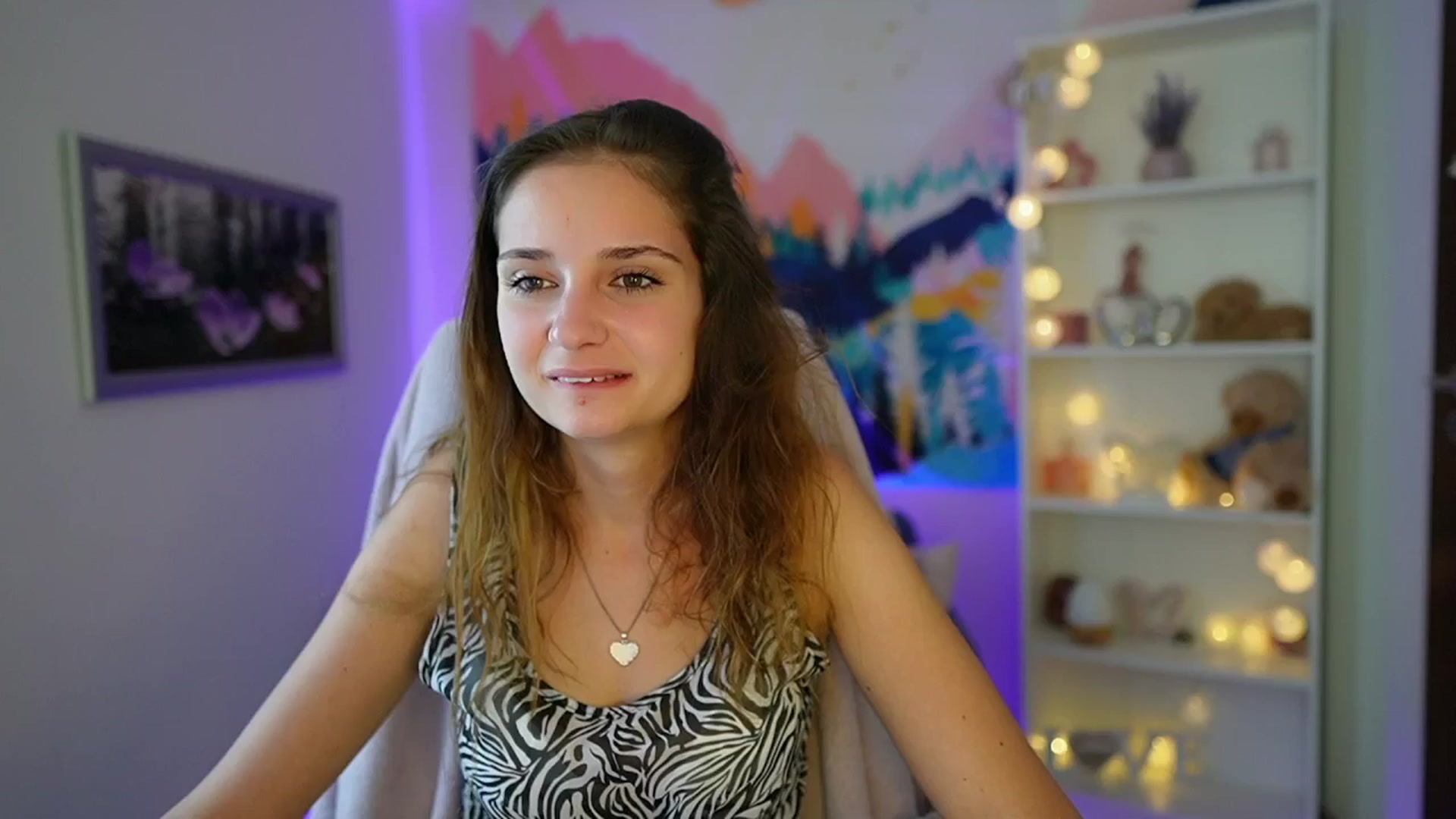 Gallery image thumbnail from Vina_Sky's myfreecams stream on, 08/10/2024, 10:05 image 4 of 20