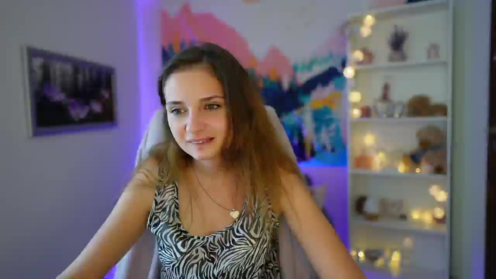Gallery image thumbnail from Vina_Sky's myfreecams stream on, 08/10/2024, 12:27 image 5 of 20