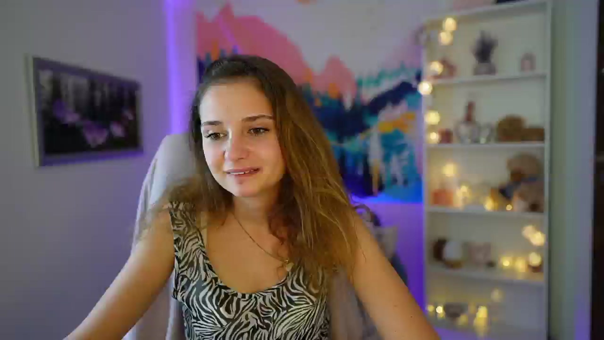 Gallery image thumbnail from Vina_Sky's myfreecams stream on, 08/10/2024, 12:27 image 3 of 20