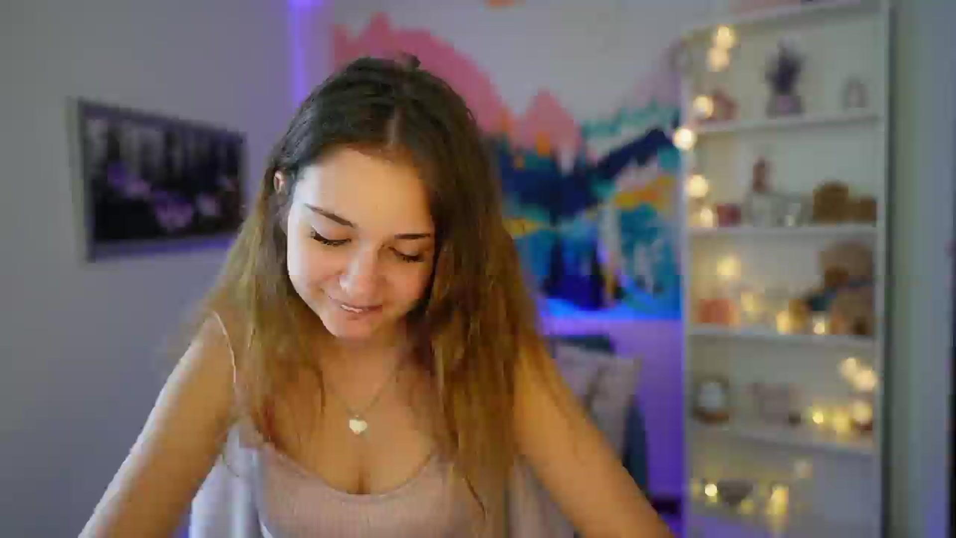Gallery image thumbnail from Vina_Sky's myfreecams stream on, 08/14/2024, 10:12 image 19 of 20