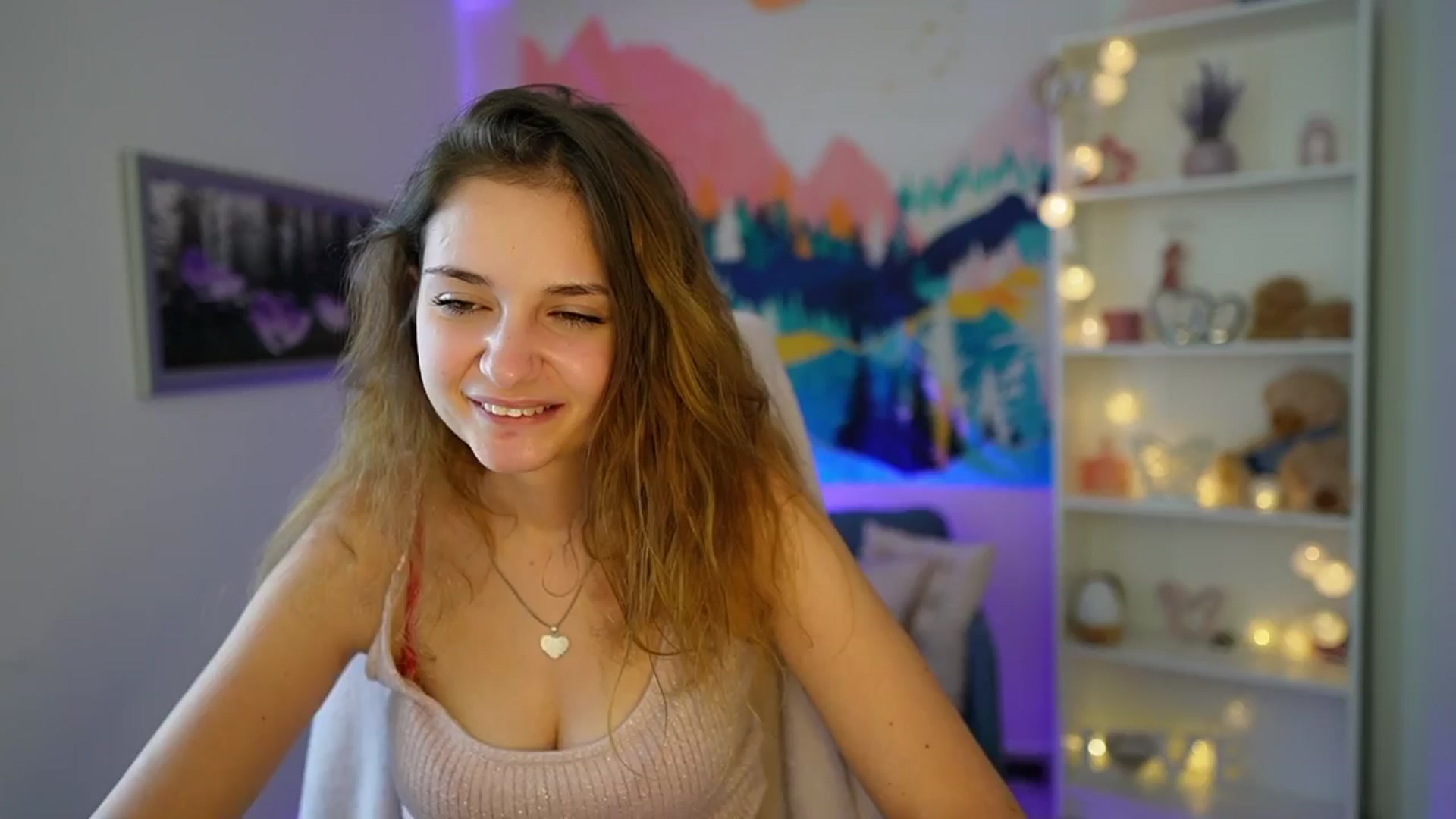 Gallery image thumbnail from Vina_Sky's myfreecams stream on, 08/14/2024, 11:25 image 18 of 20