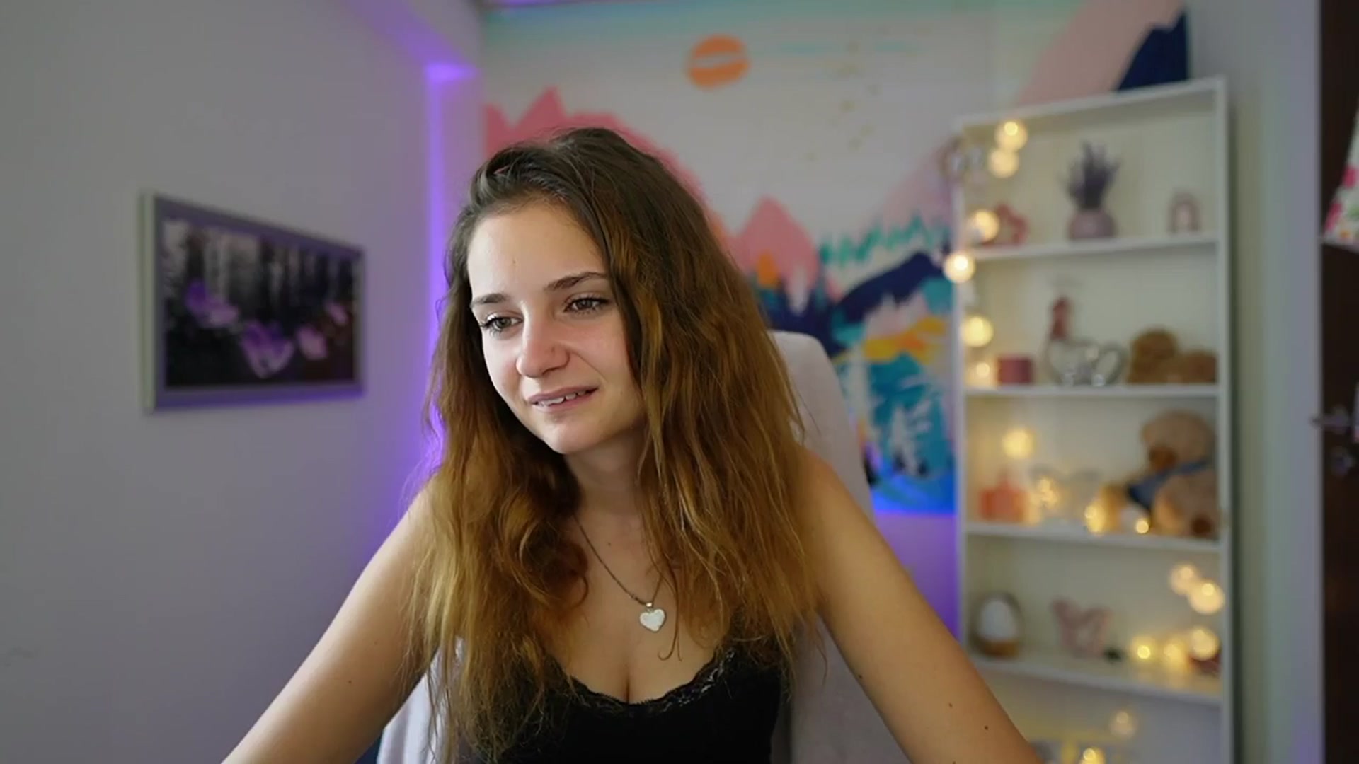 Gallery image thumbnail from Vina_Sky's myfreecams stream on, 08/15/2024, 10:03 image 12 of 20