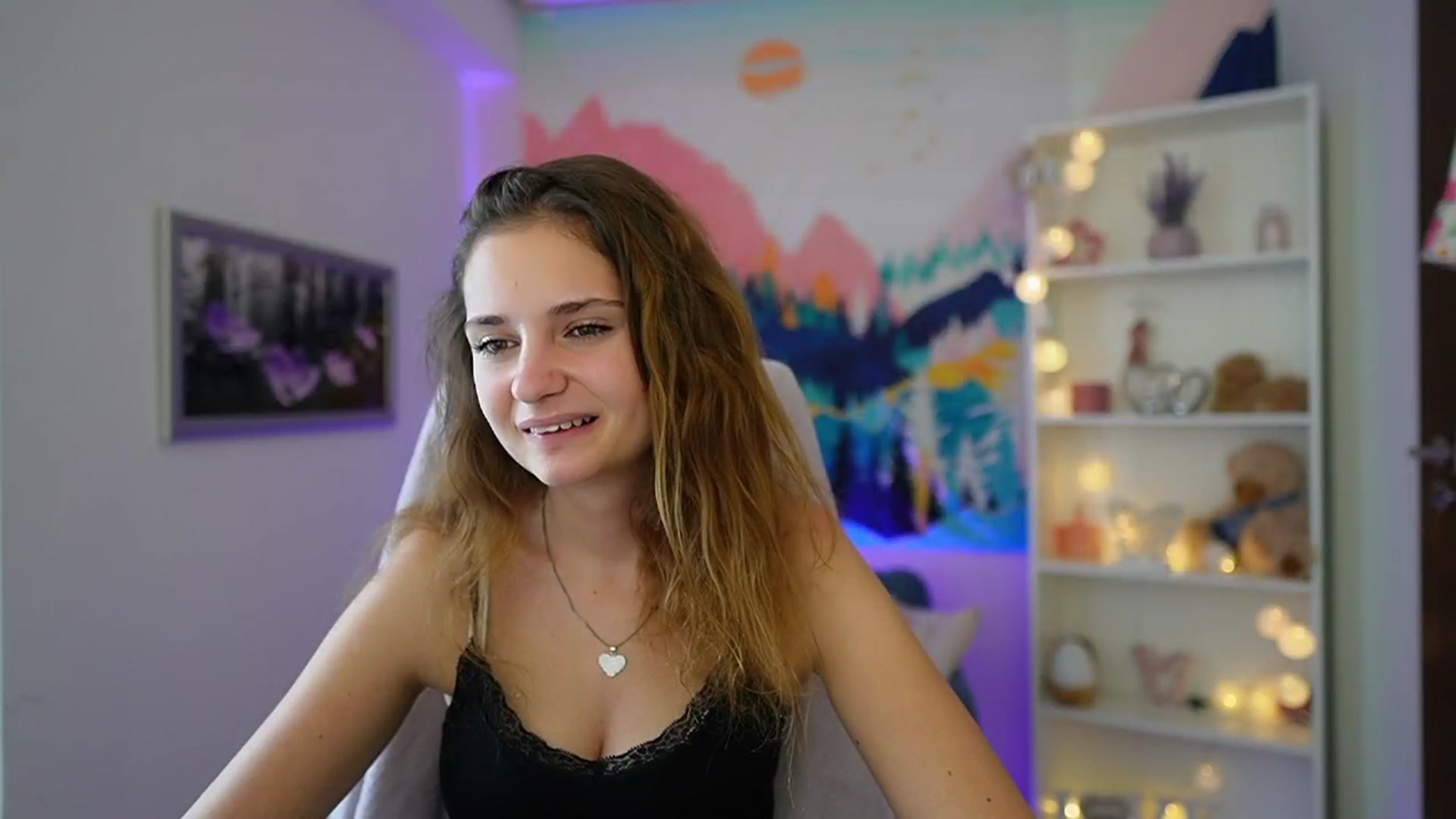 Gallery image thumbnail from Vina_Sky's myfreecams stream on, 08/15/2024, 11:04 image 20 of 20