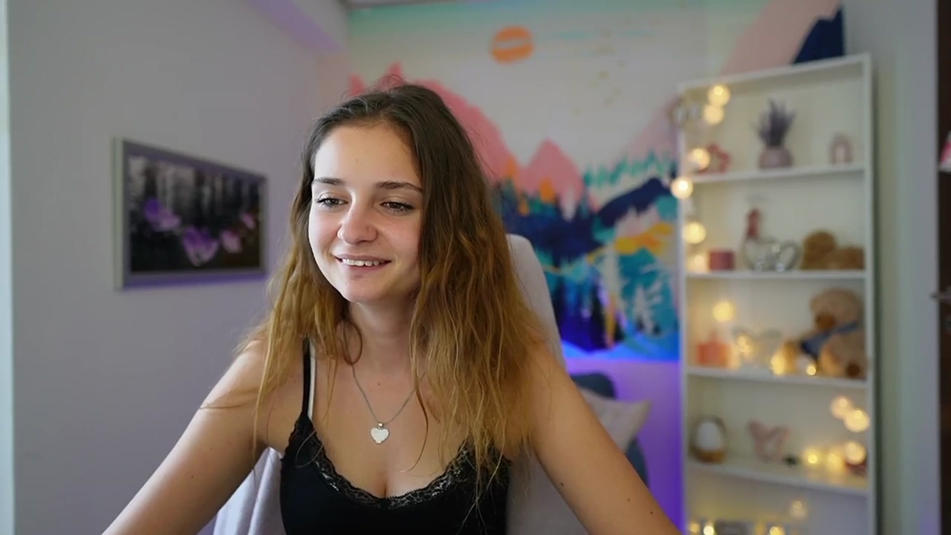 Gallery image thumbnail from Vina_Sky's myfreecams stream on, 08/15/2024, 13:02 image 10 of 20