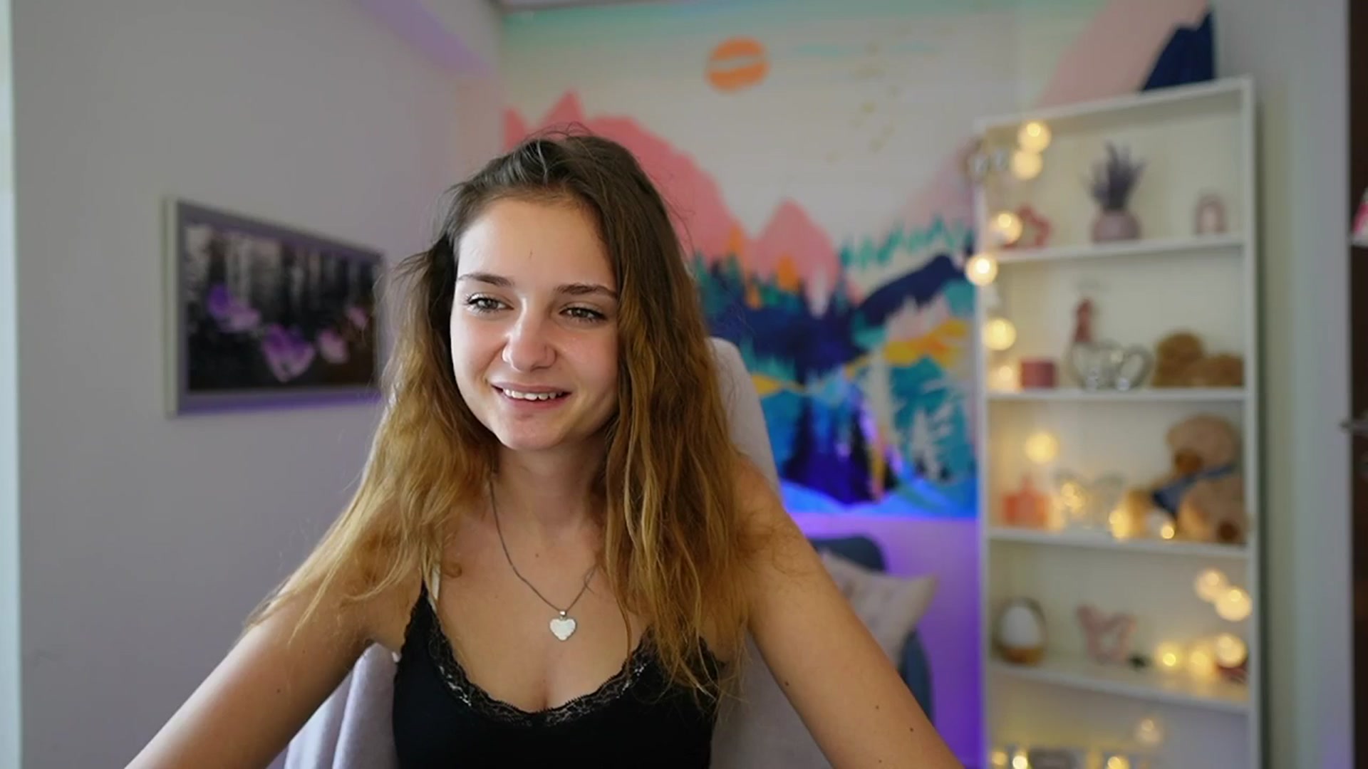 Gallery image thumbnail from Vina_Sky's myfreecams stream on, 08/15/2024, 13:02 image 17 of 20