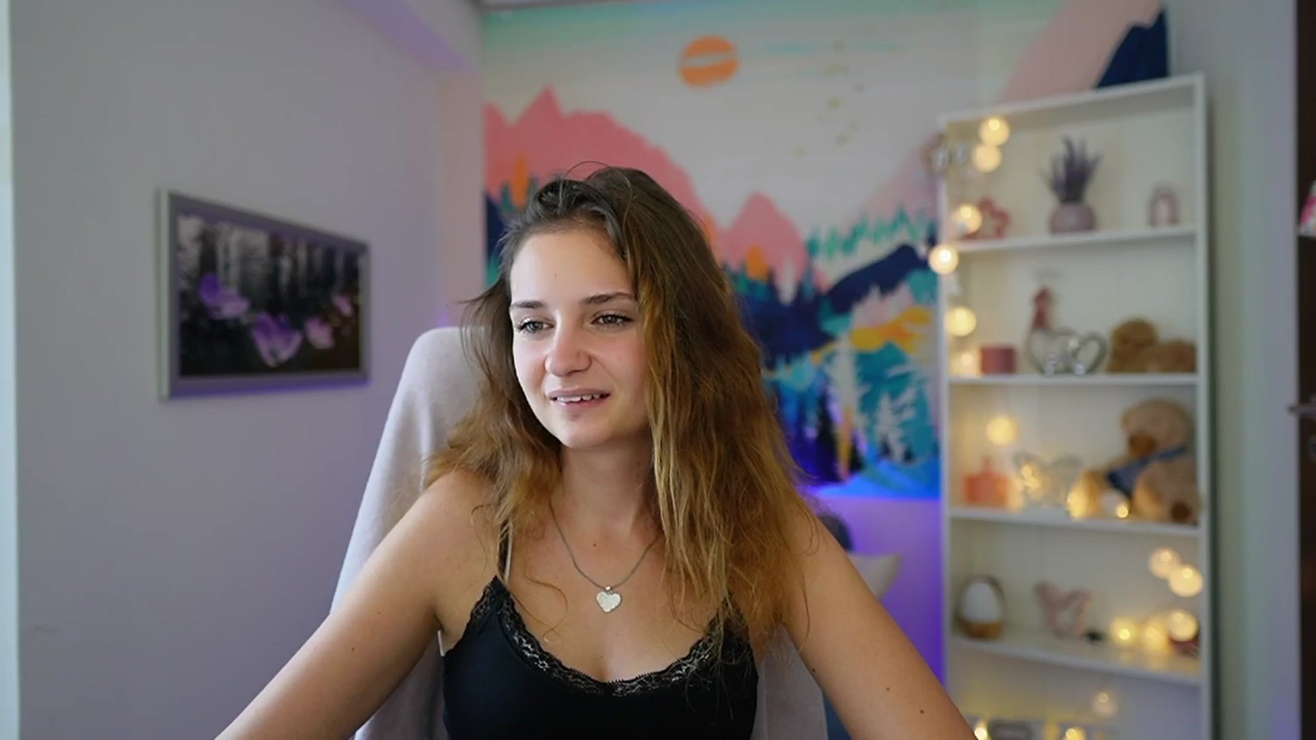 Gallery image thumbnail from Vina_Sky's myfreecams stream on, 08/15/2024, 13:02 image 7 of 20