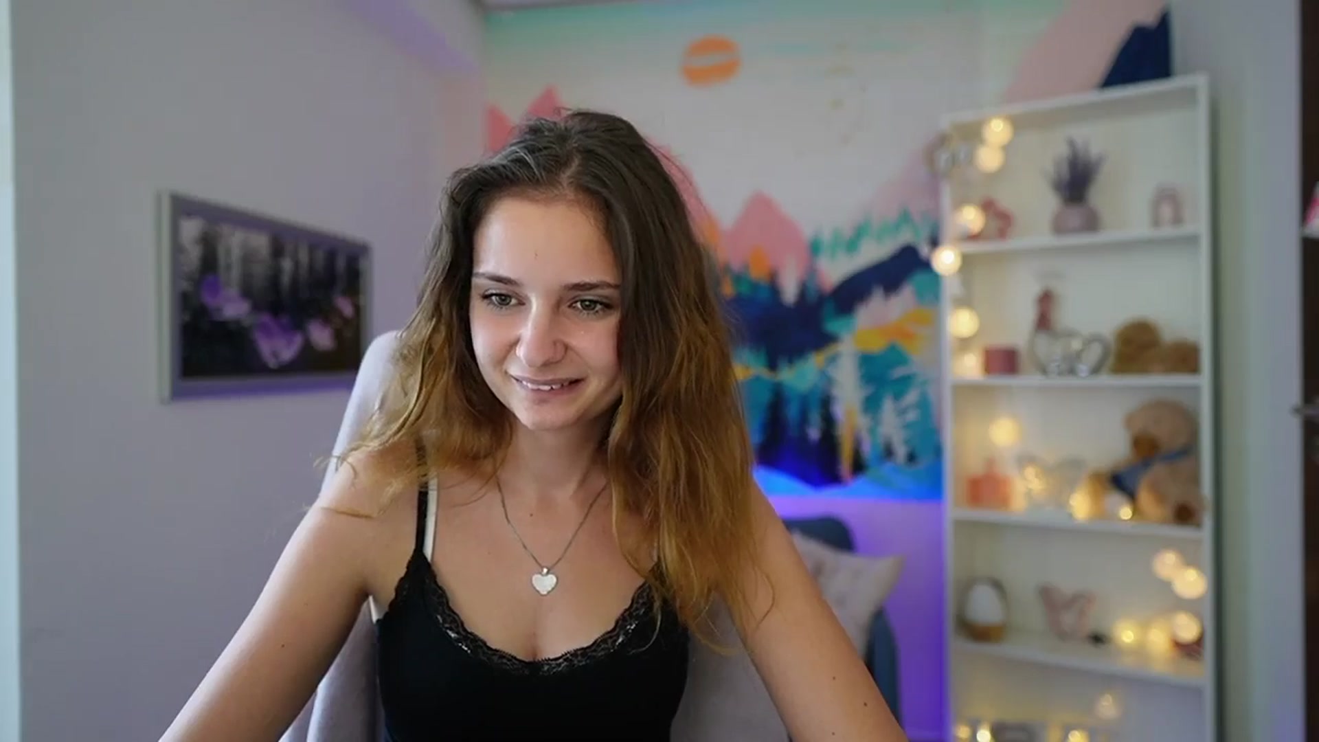 Gallery image thumbnail from Vina_Sky's myfreecams stream on, 08/15/2024, 13:02 image 18 of 20