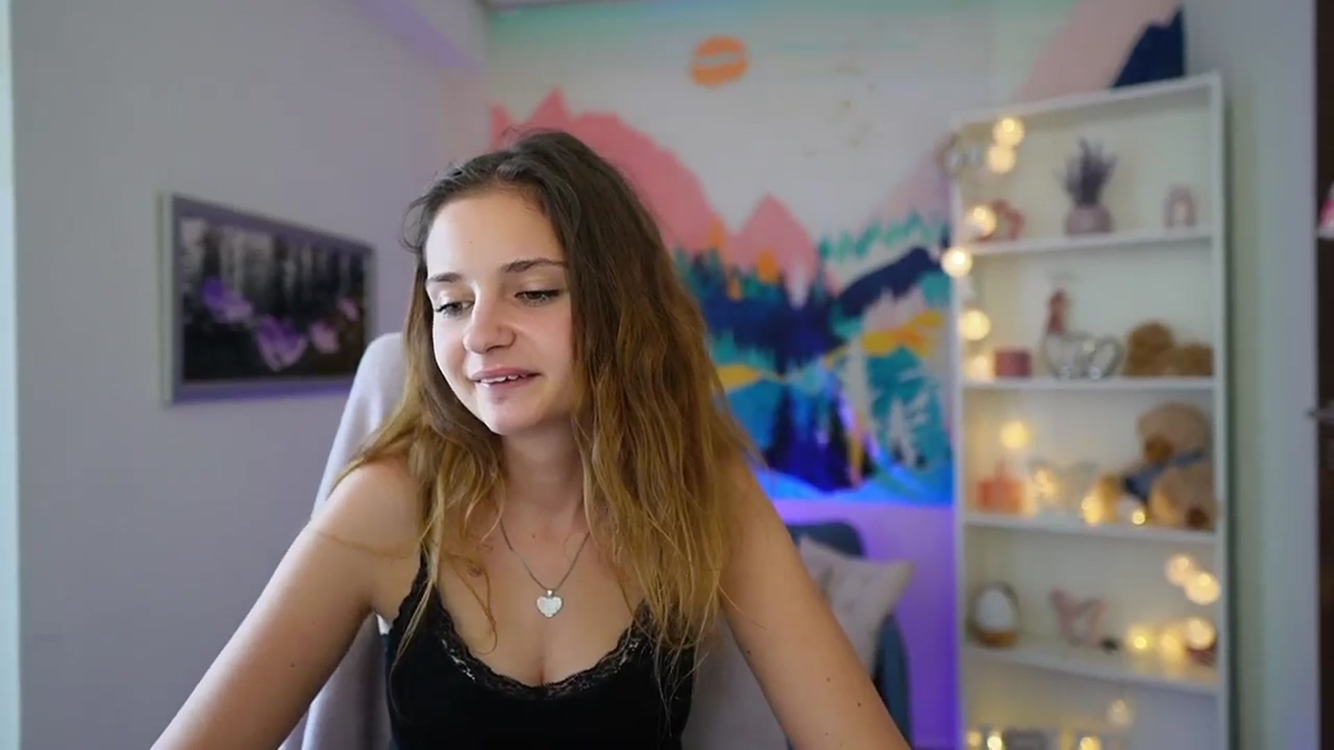 Gallery image thumbnail from Vina_Sky's myfreecams stream on, 08/15/2024, 13:02 image 19 of 20