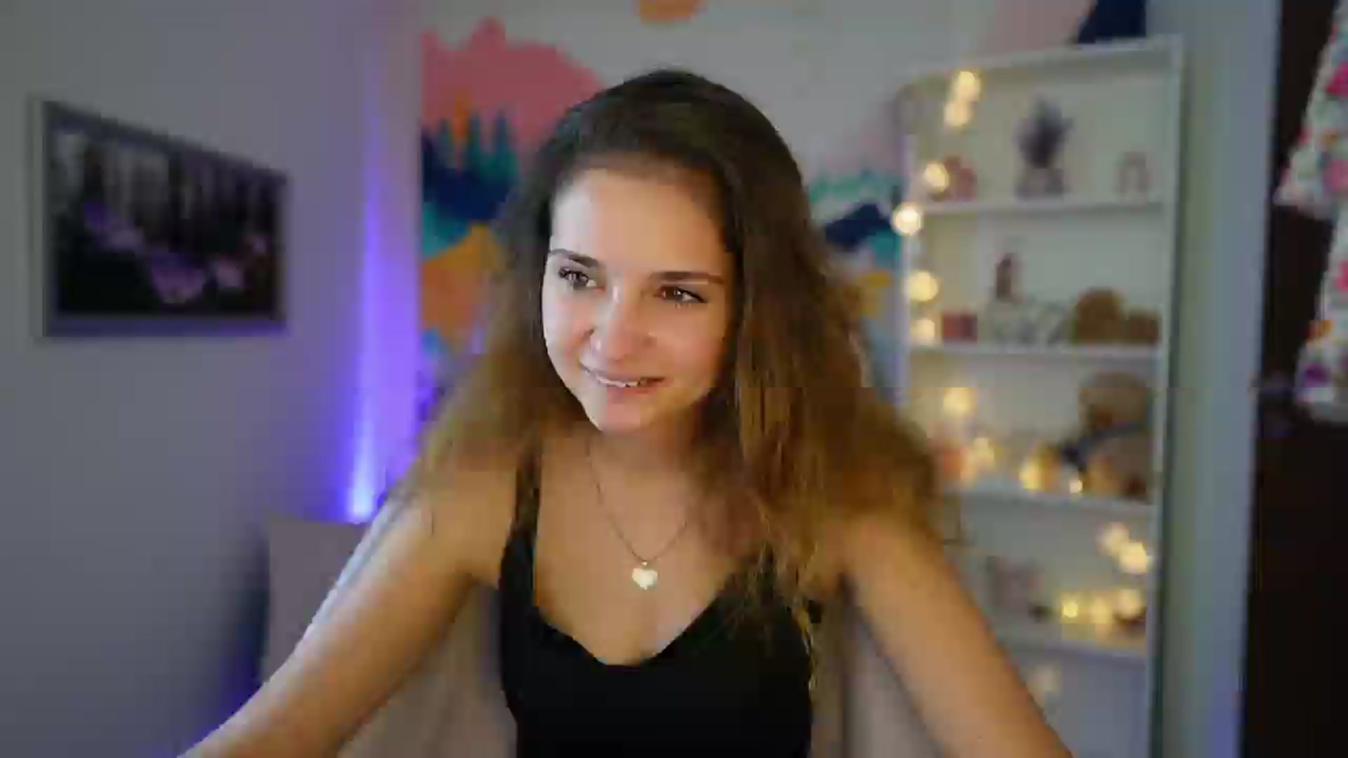 Gallery image thumbnail from Vina_Sky's myfreecams stream on, 08/16/2024, 11:13 image 19 of 20
