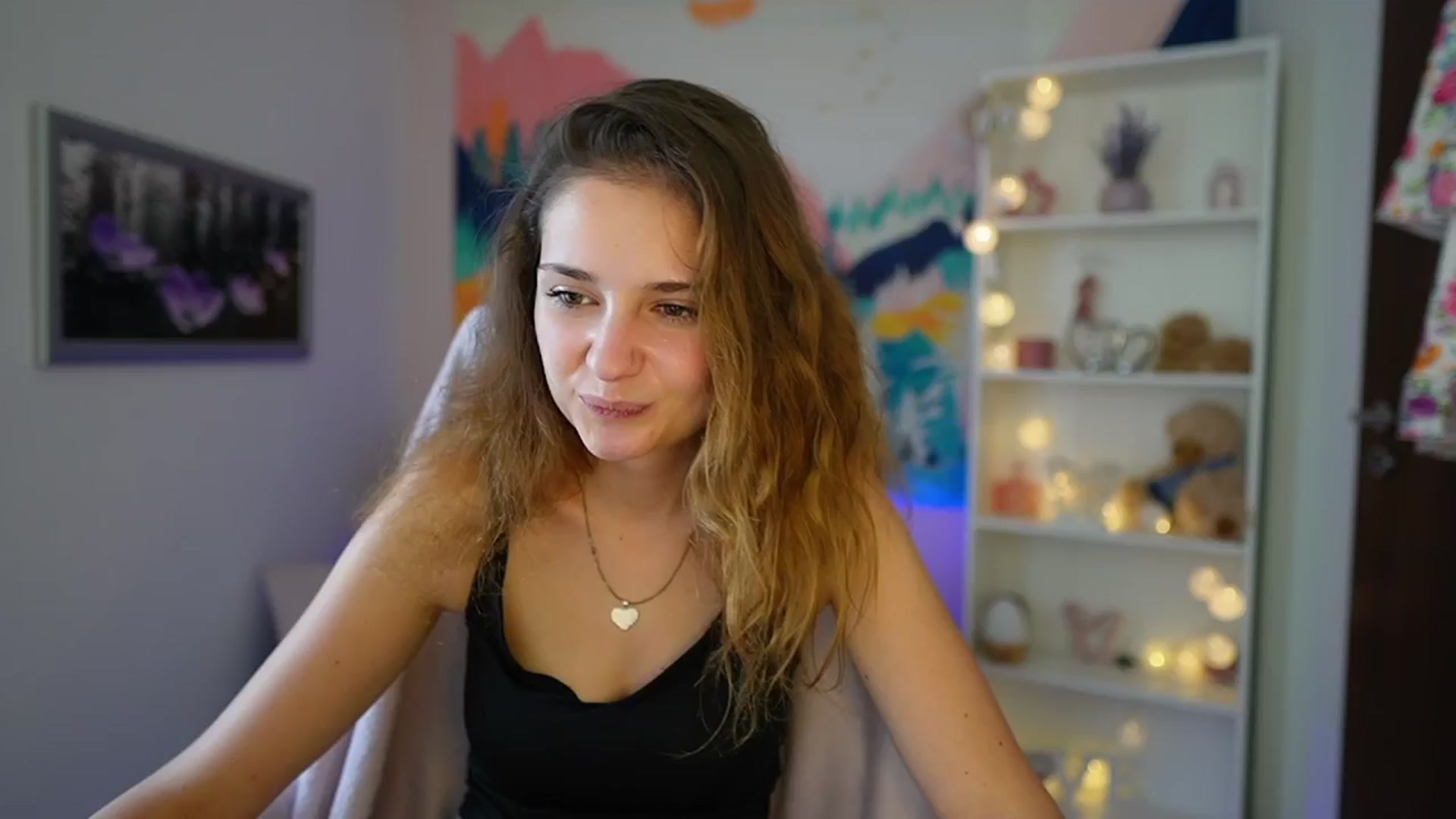 Gallery image thumbnail from Vina_Sky's myfreecams stream on, 08/16/2024, 13:00 image 19 of 20