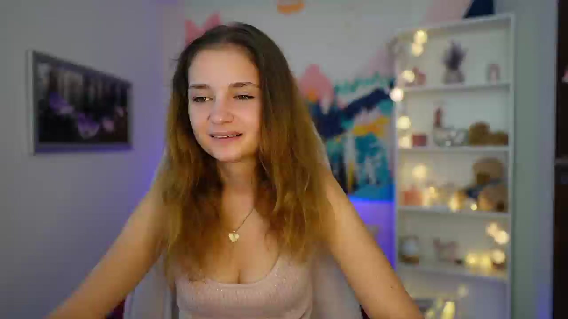 Gallery image thumbnail from Vina_Sky's myfreecams stream on, 08/17/2024, 10:47 image 7 of 20