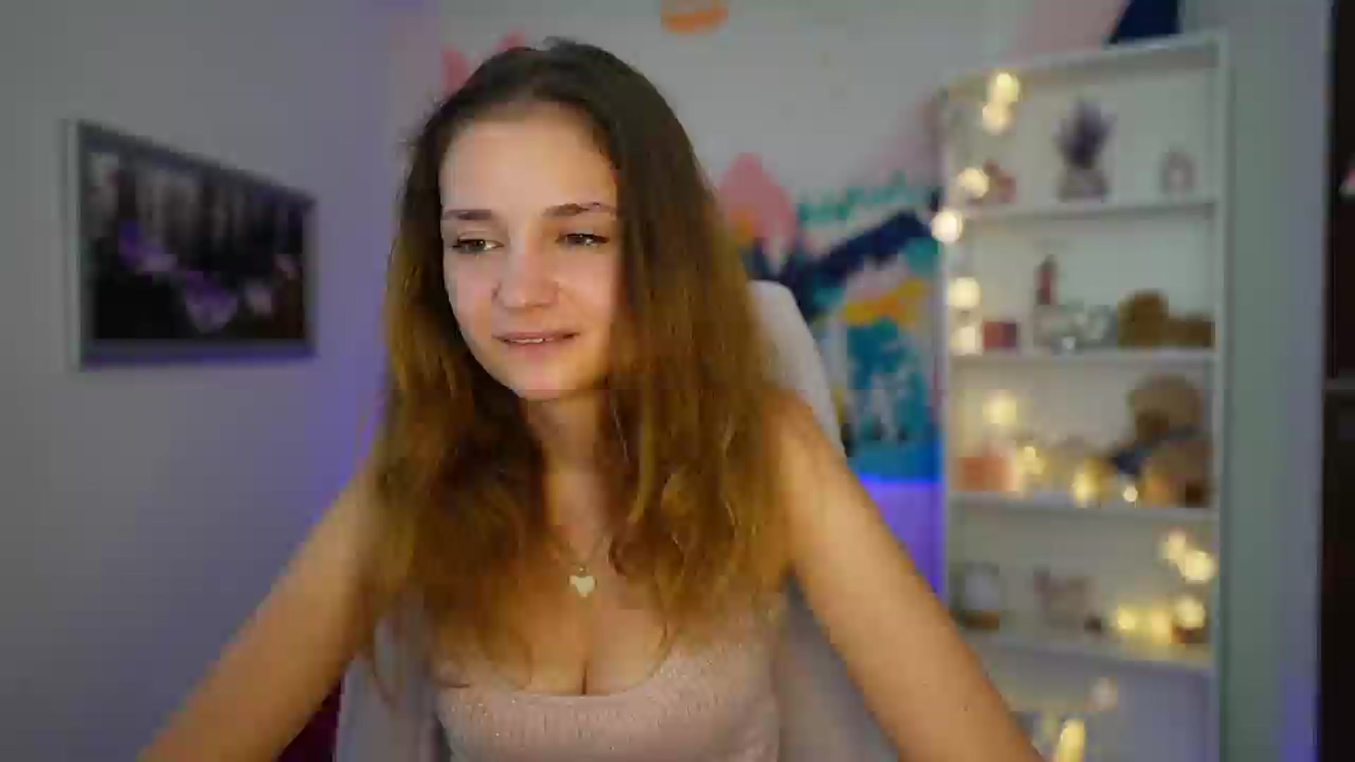 Gallery image thumbnail from Vina_Sky's myfreecams stream on, 08/17/2024, 10:47 image 17 of 20