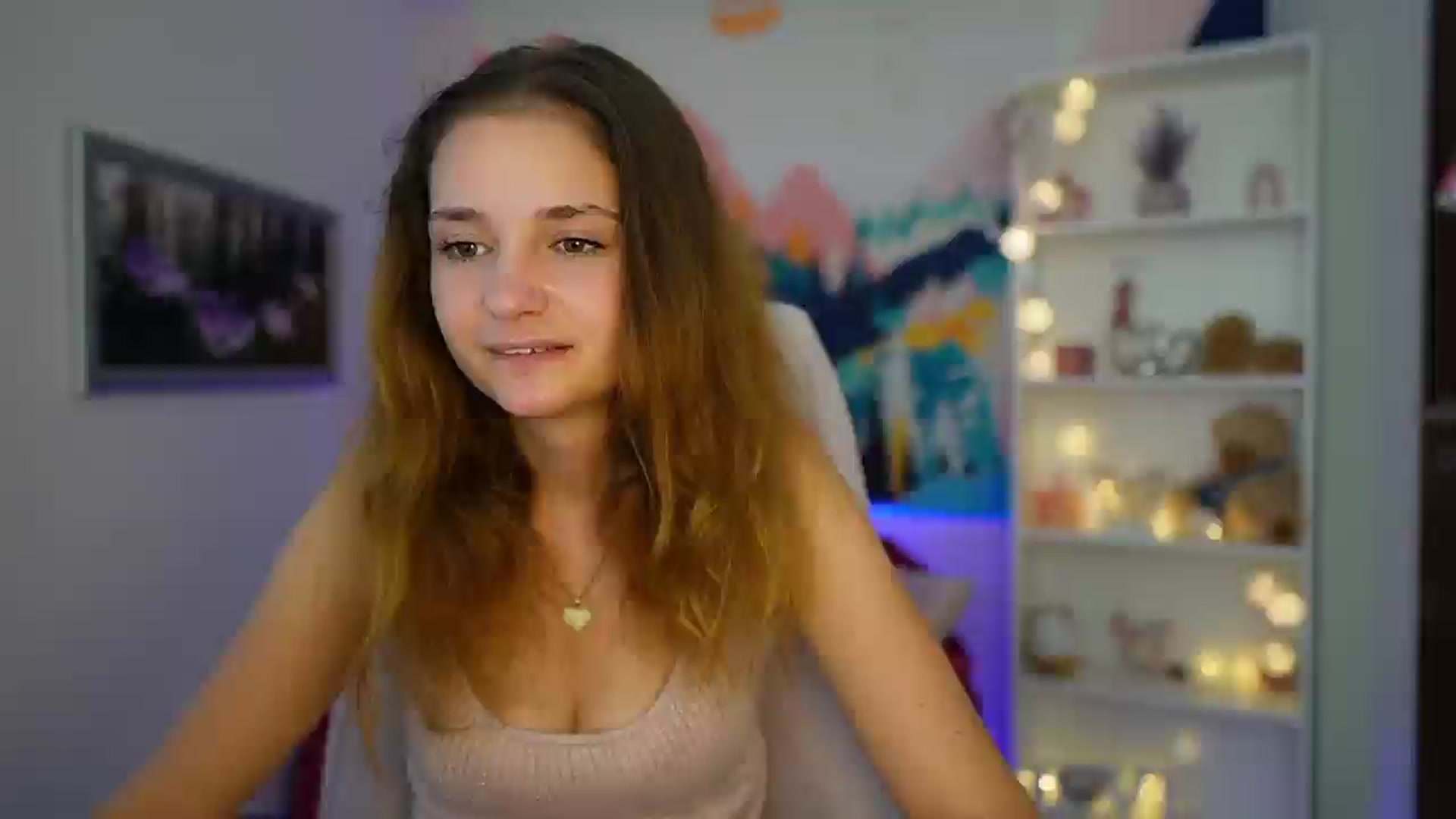 Gallery image thumbnail from Vina_Sky's myfreecams stream on, 08/17/2024, 10:47 image 9 of 20