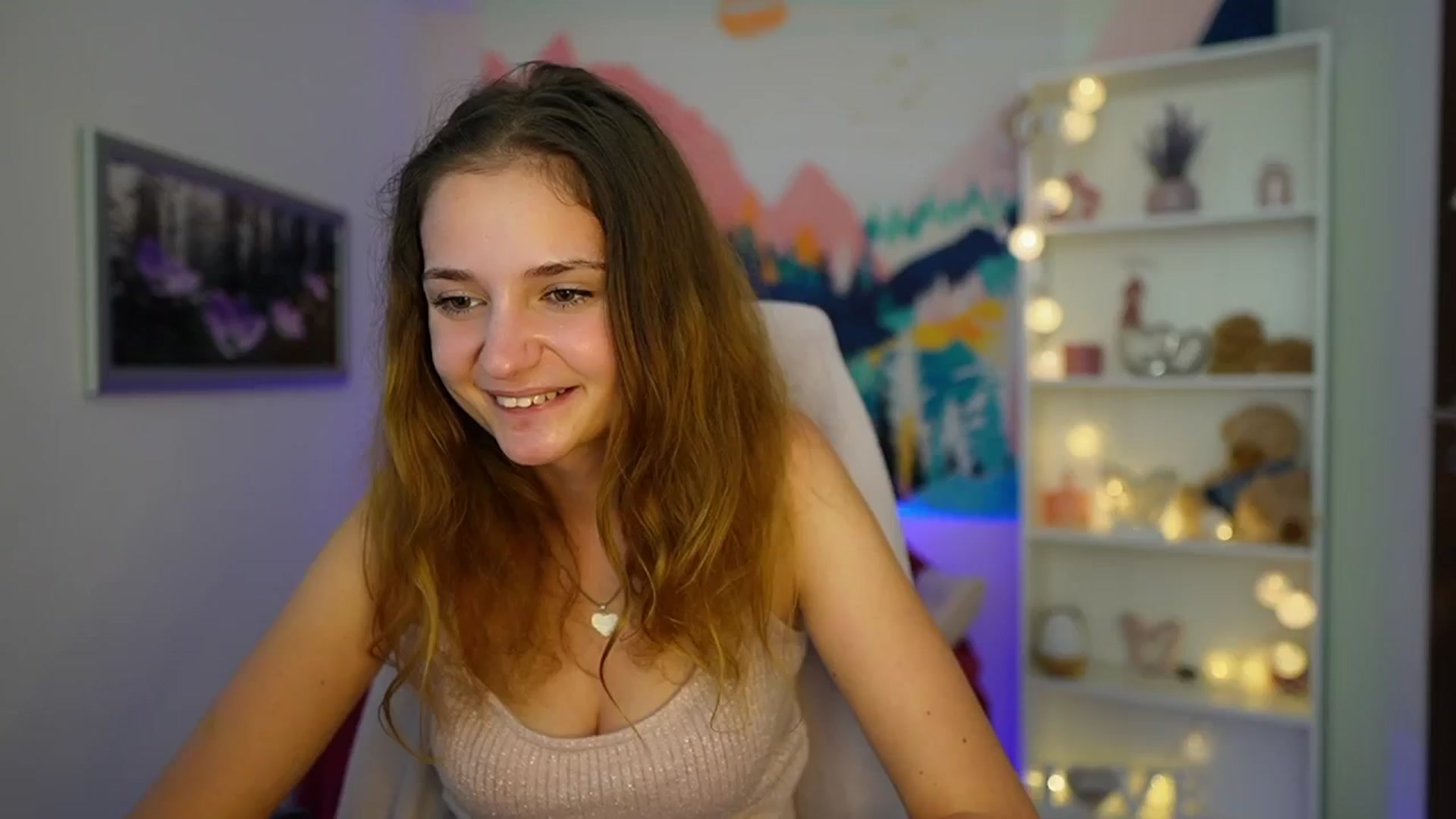 Gallery image thumbnail from Vina_Sky's myfreecams stream on, 08/17/2024, 18:08 image 18 of 20