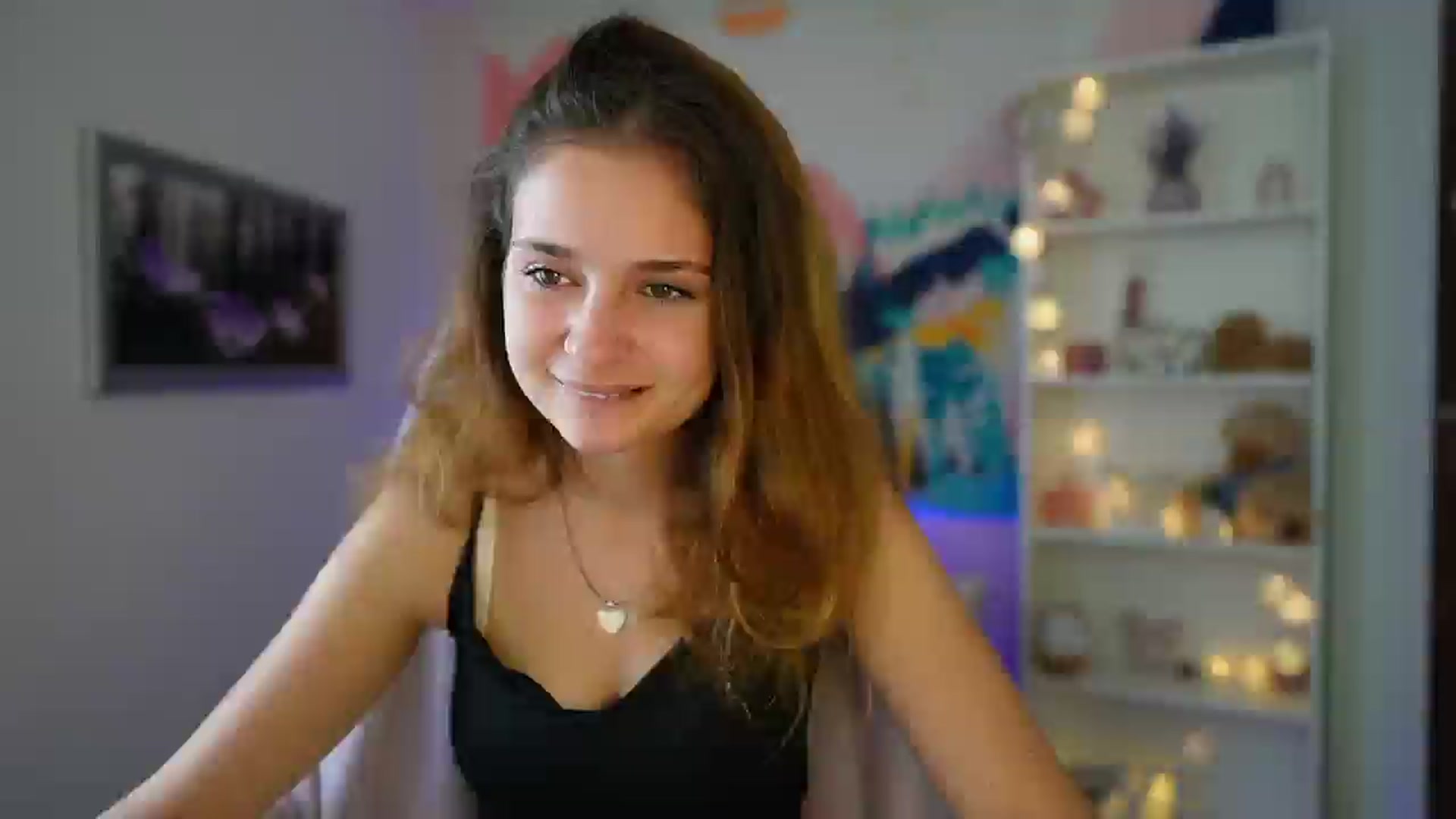 Gallery image thumbnail from Vina_Sky's myfreecams stream on, 08/18/2024, 10:16 image 5 of 20