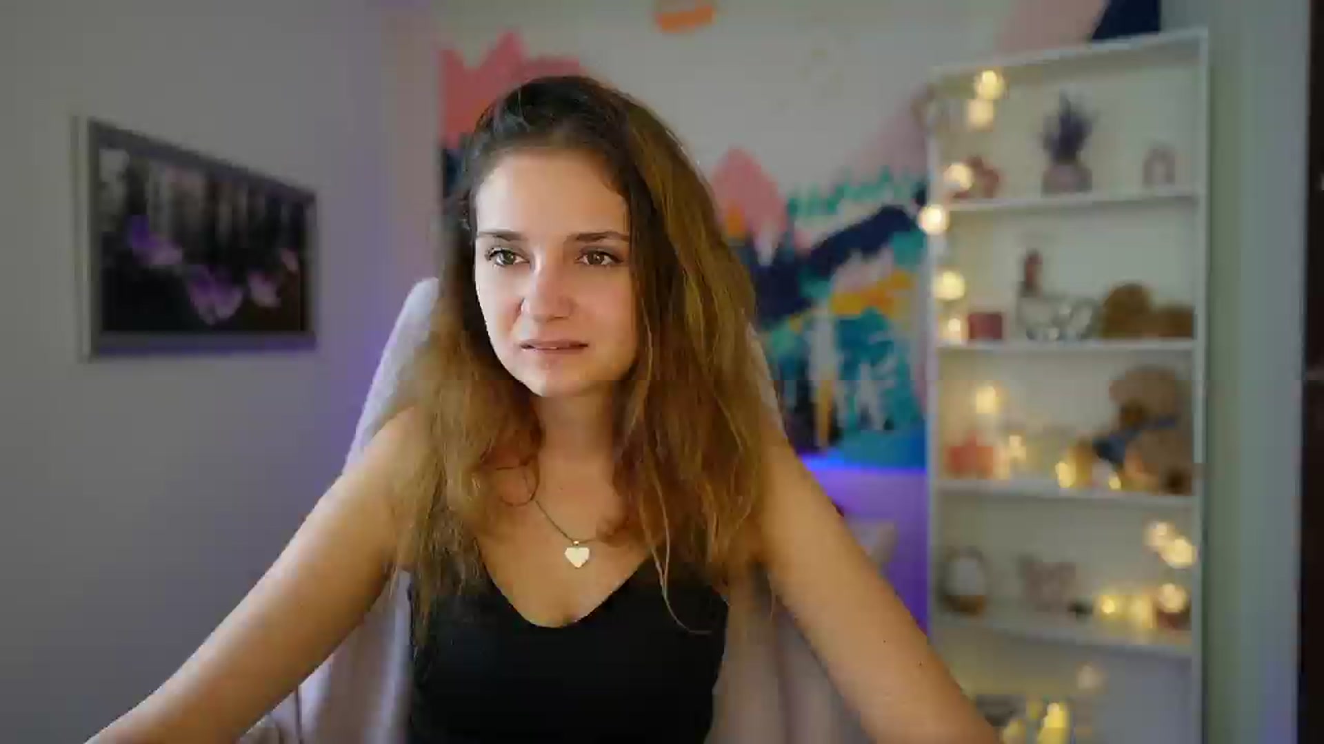 Gallery image thumbnail from Vina_Sky's myfreecams stream on, 08/18/2024, 10:16 image 12 of 20