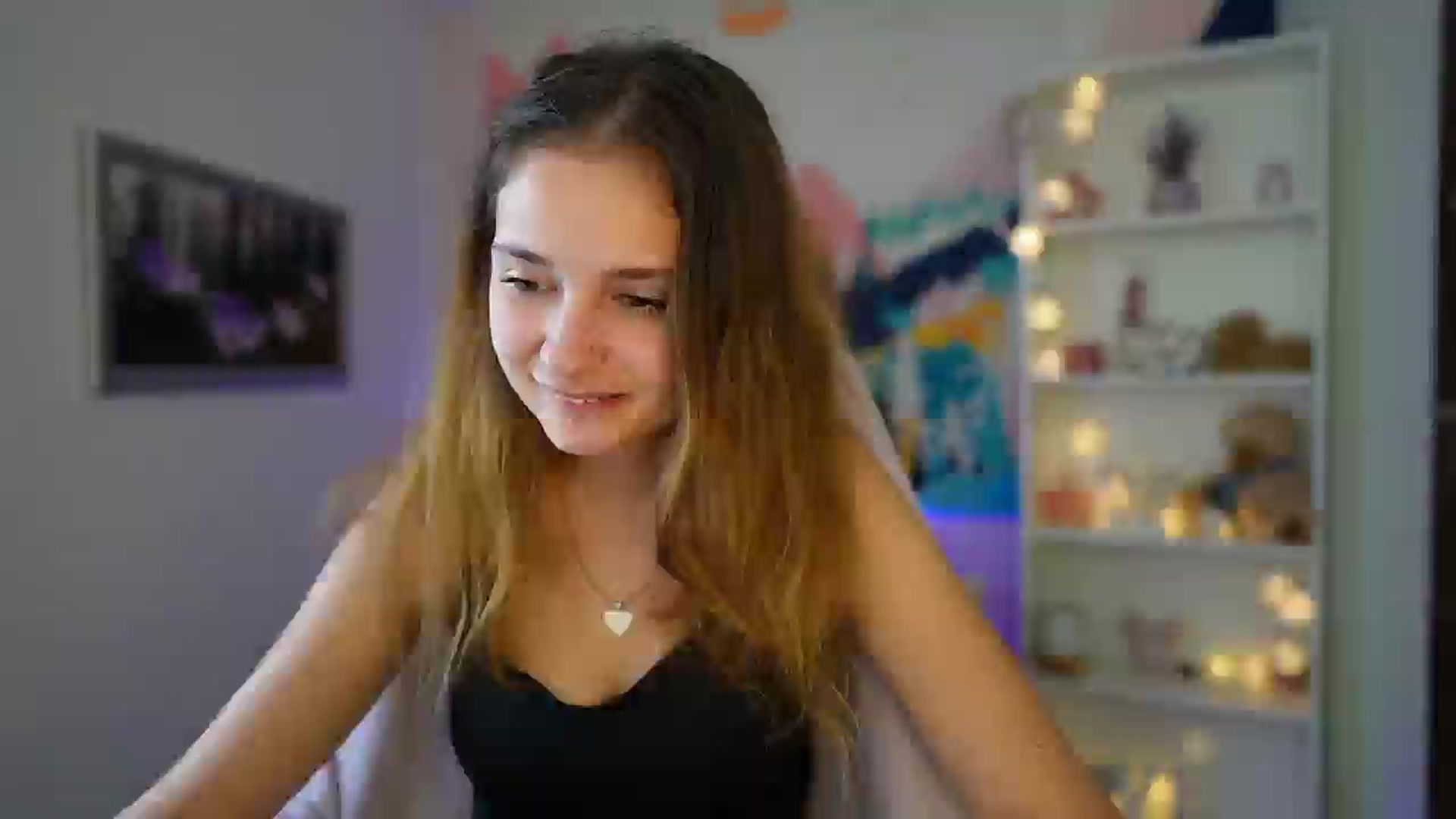 Gallery image thumbnail from Vina_Sky's myfreecams stream on, 08/18/2024, 10:16 image 19 of 20